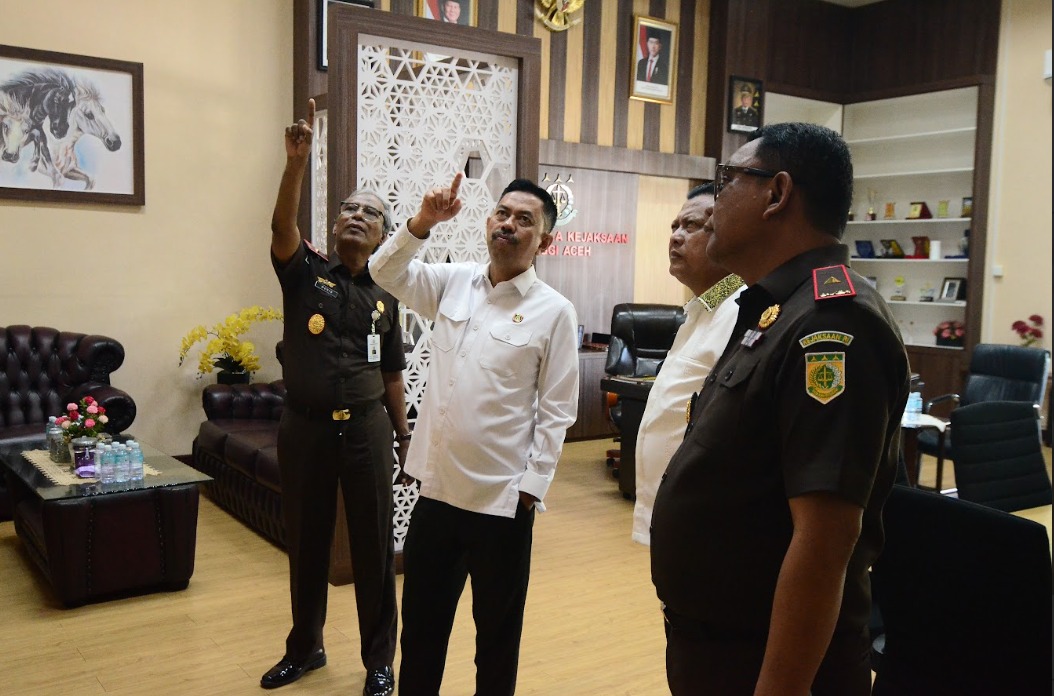 Plt. Wakil Jaksa Agung Ajak Jajaran Kejaksaan Tinggi Sumatera Utara dan Aceh Tingkatkan Profesionalisme Melalui Reformasi Birokrasi