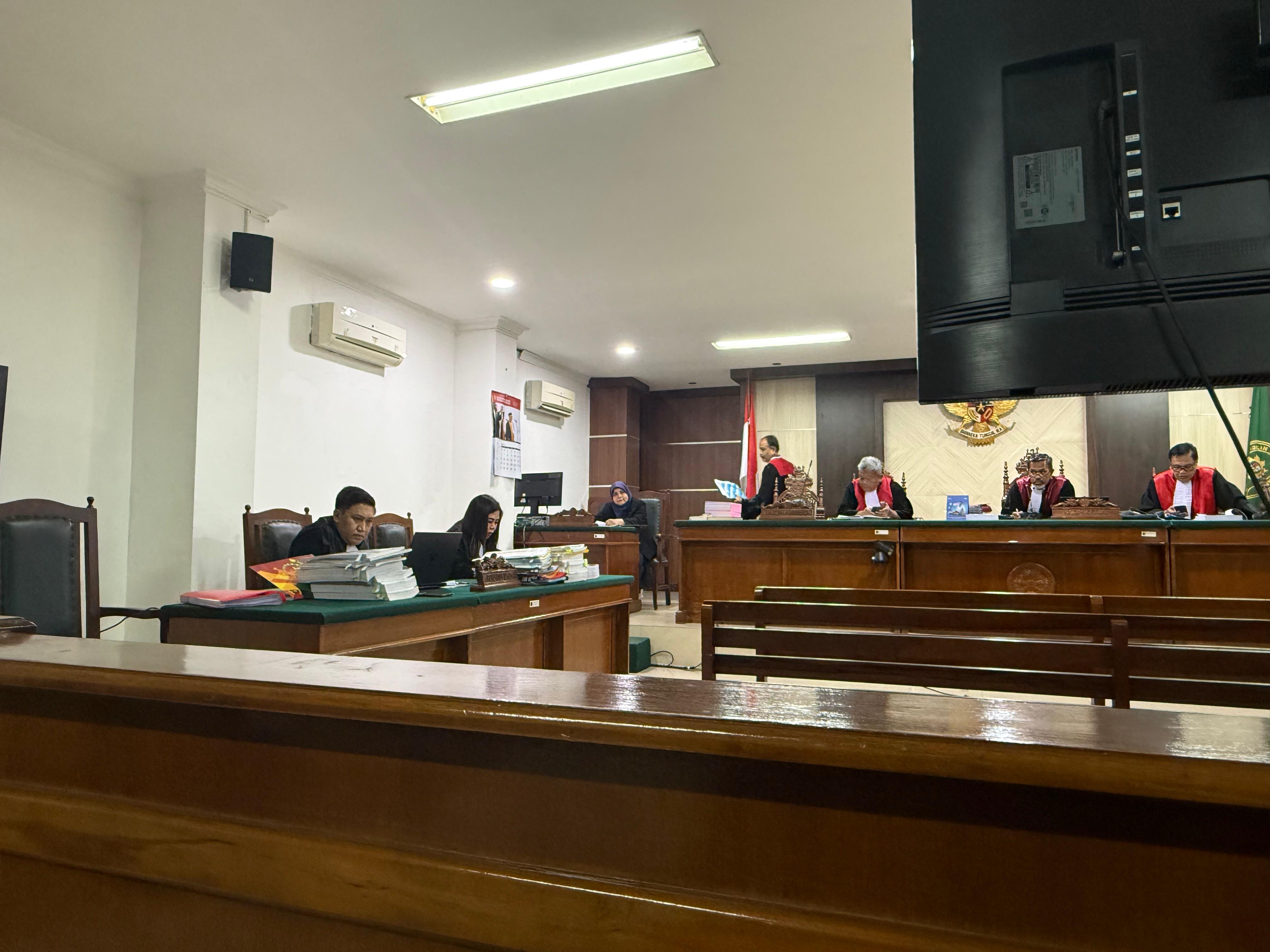 Sidang Pidana Khusus Agenda Sidang Pembuktian Pemeriksaan Ahli)  Perkara Dugaan Tindak Pidana Korupsi