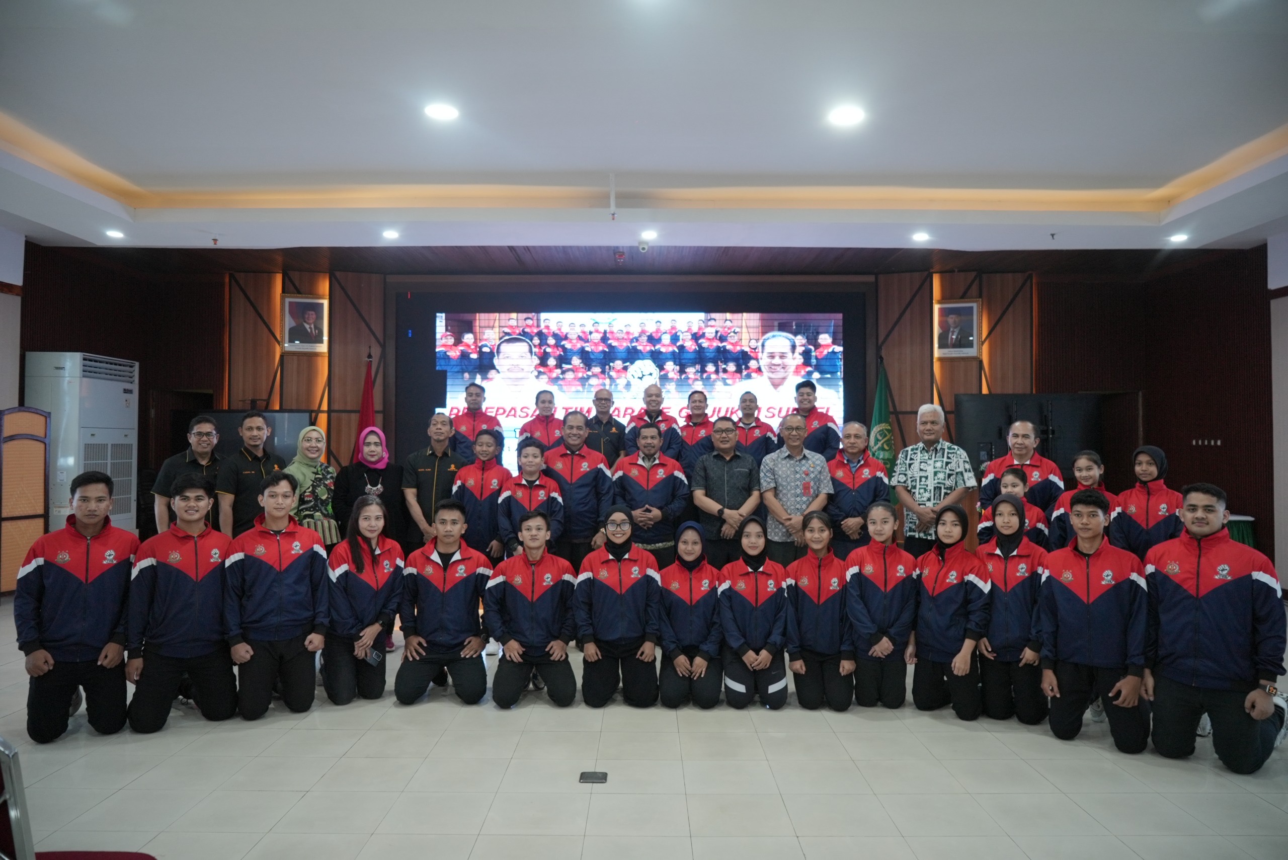 Tim Karate Gojukai Sulsel Siap Berlaga di Kejuaraan Dunia Jepang 2025, Dilepas Langsung oleh Kajati Sulsel Agus Salim
