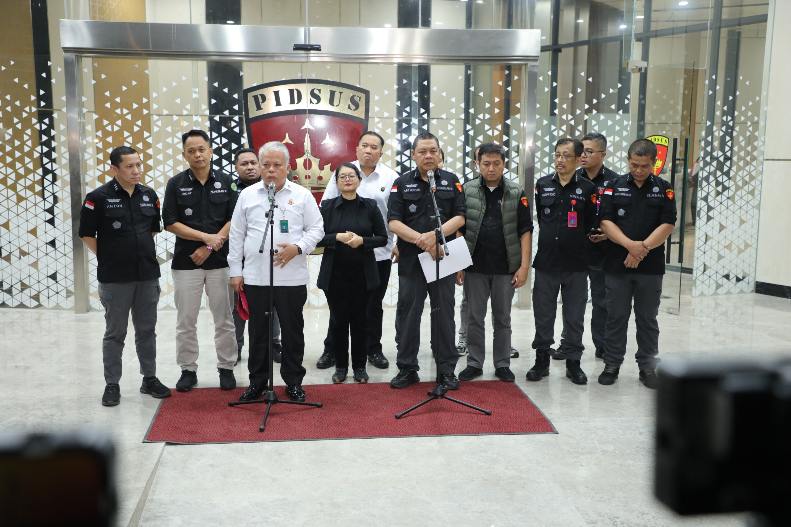 Penyidik JAM PIDSUS Tetapkan 4 Orang Tersangka Perkara Digitalisasi Pendidikan Kemendikbudristek