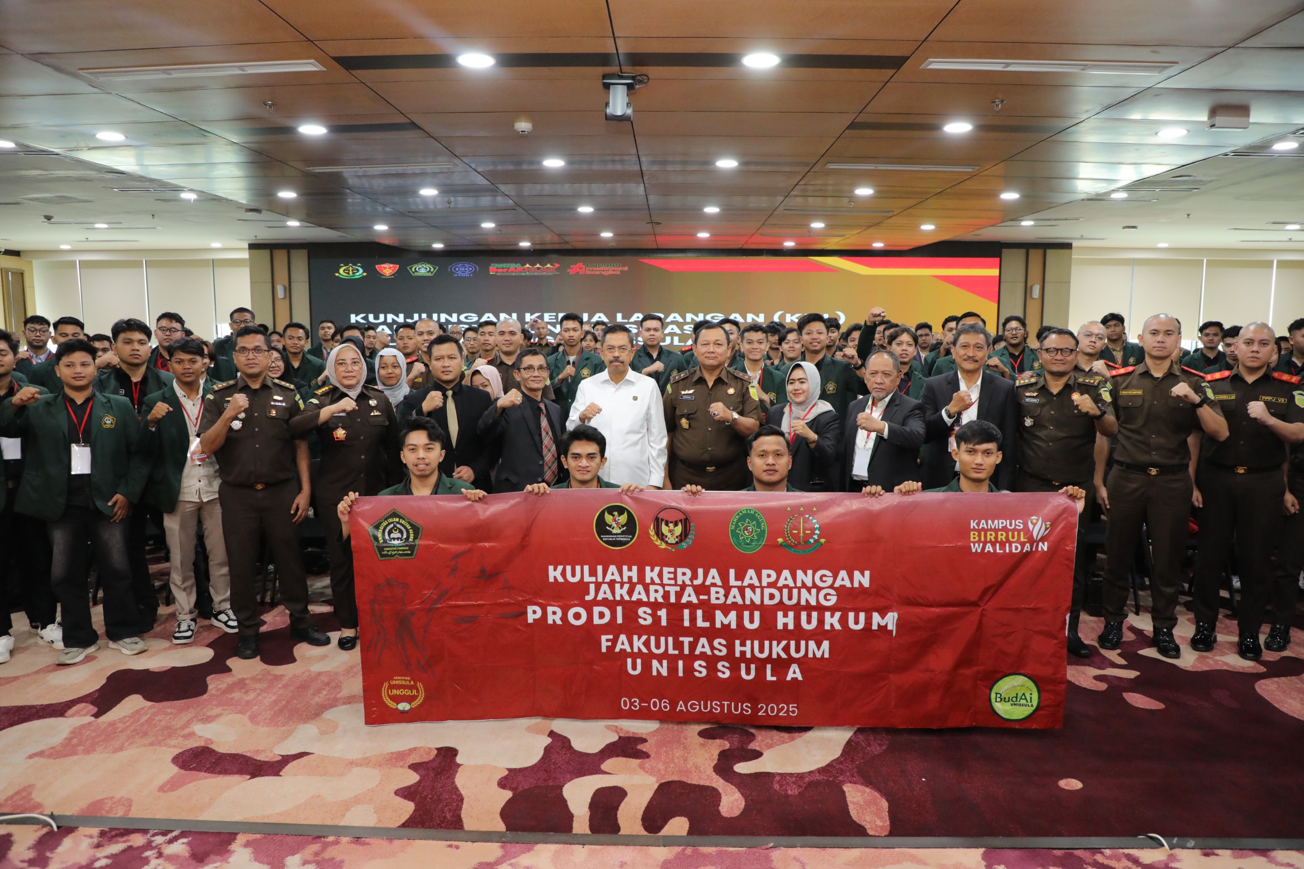 Kunjungan Edukatif Mahasiswa Unissula,  Belajar Langsung dari JAM-Pidum  tentang Hukum Berkeadaban