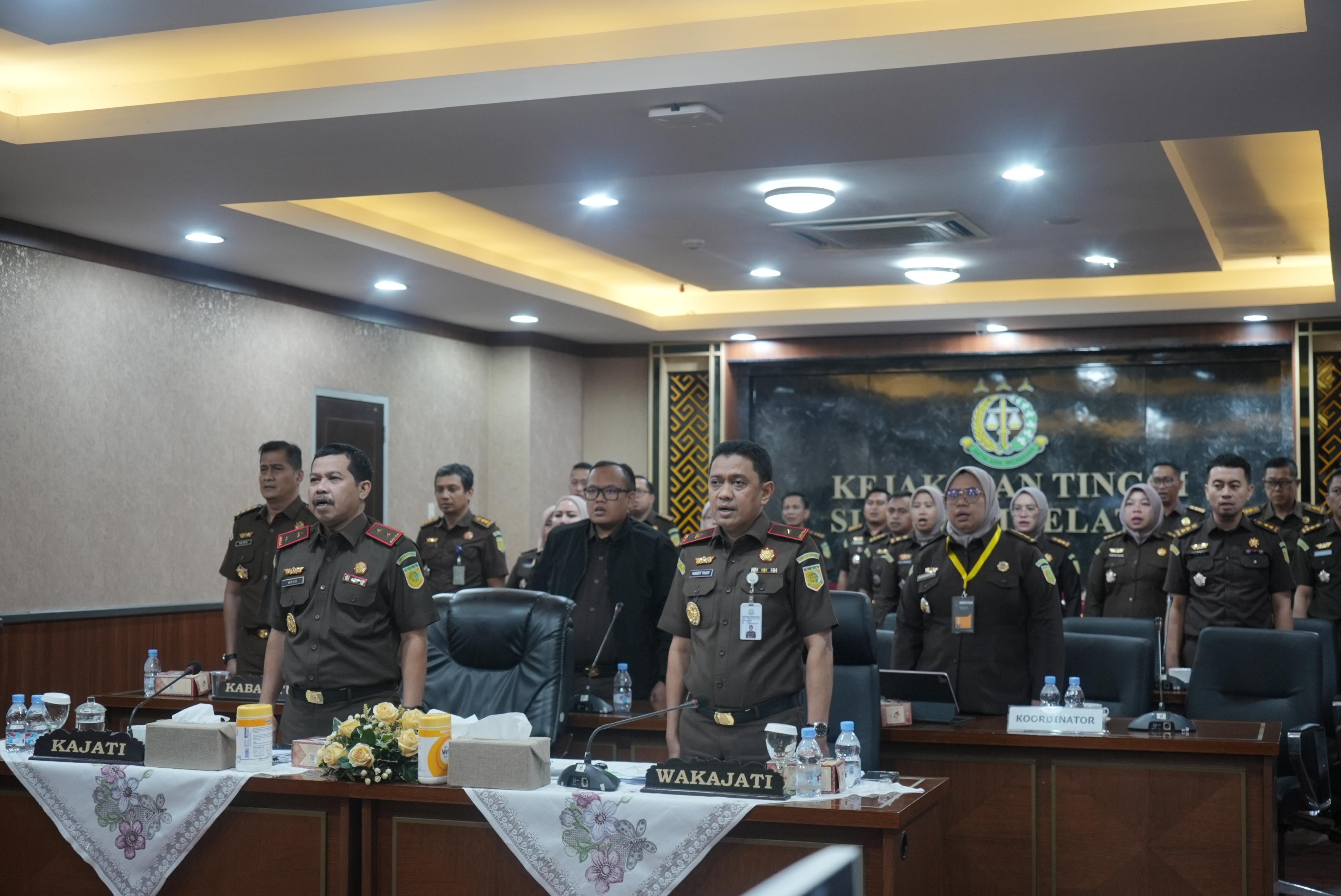 Kejati Sulsel Ikuti Rapat Evaluasi Kinerja Semester I Kejaksaan RI Tahun 2025: Perkuat Strategi Menuju Kejaksaan Modern