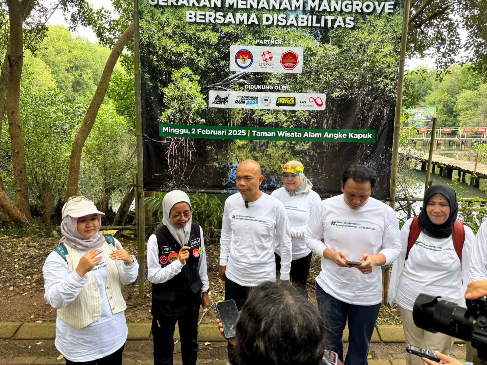 JAM-Intelijen Melakukan Penanaman 1000 Mangrove Dalam Rangka Hari Satu Juta Pohon dan Hari Lingkungan Hidup Indonesia