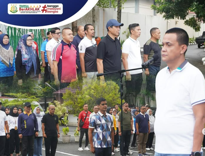 Apel Pagi Kejaksaan Tinggi Sumatera Barat diikuti oleh seluruh pegawai Kejaksaan Tinggi Sumatera Barat