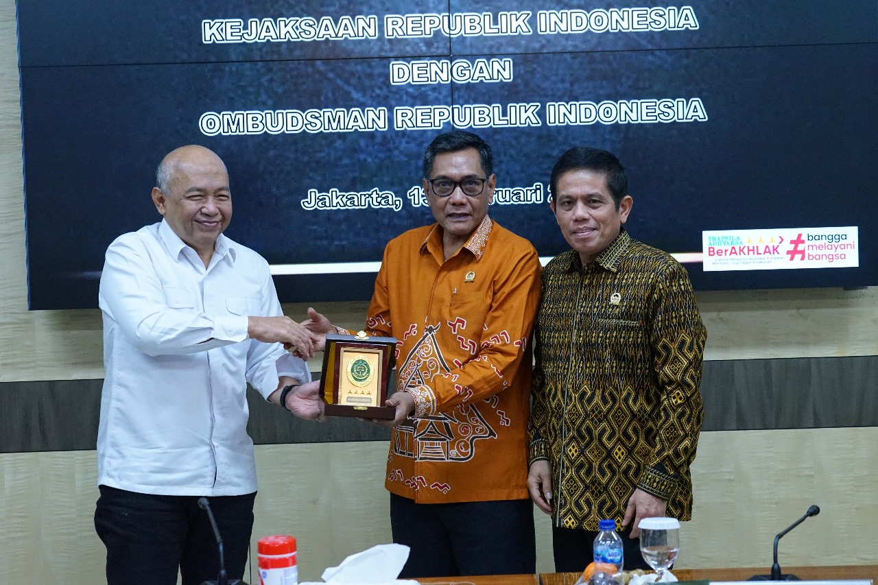 Wakil Jaksa Agung Terima Kunjungan Ombudsman RI  dalam Rangka Koordinasi Antar Lembaga dan Penguatan Kelembagaan