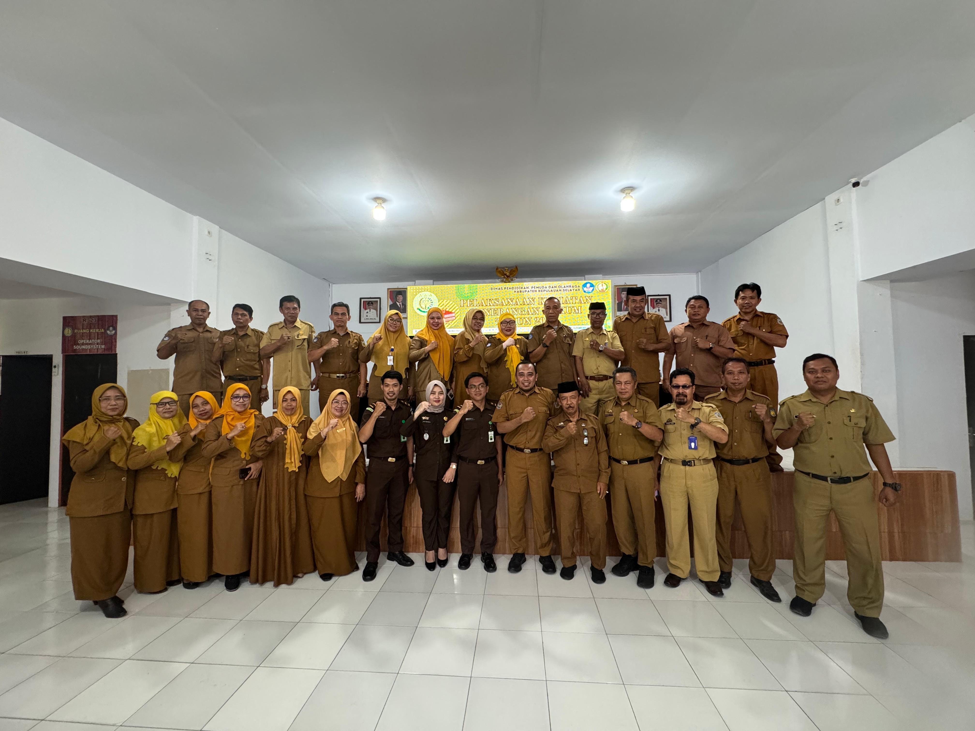 Penerangan Hukum di Dinas Pendidikan, Pemuda dan Olahraga