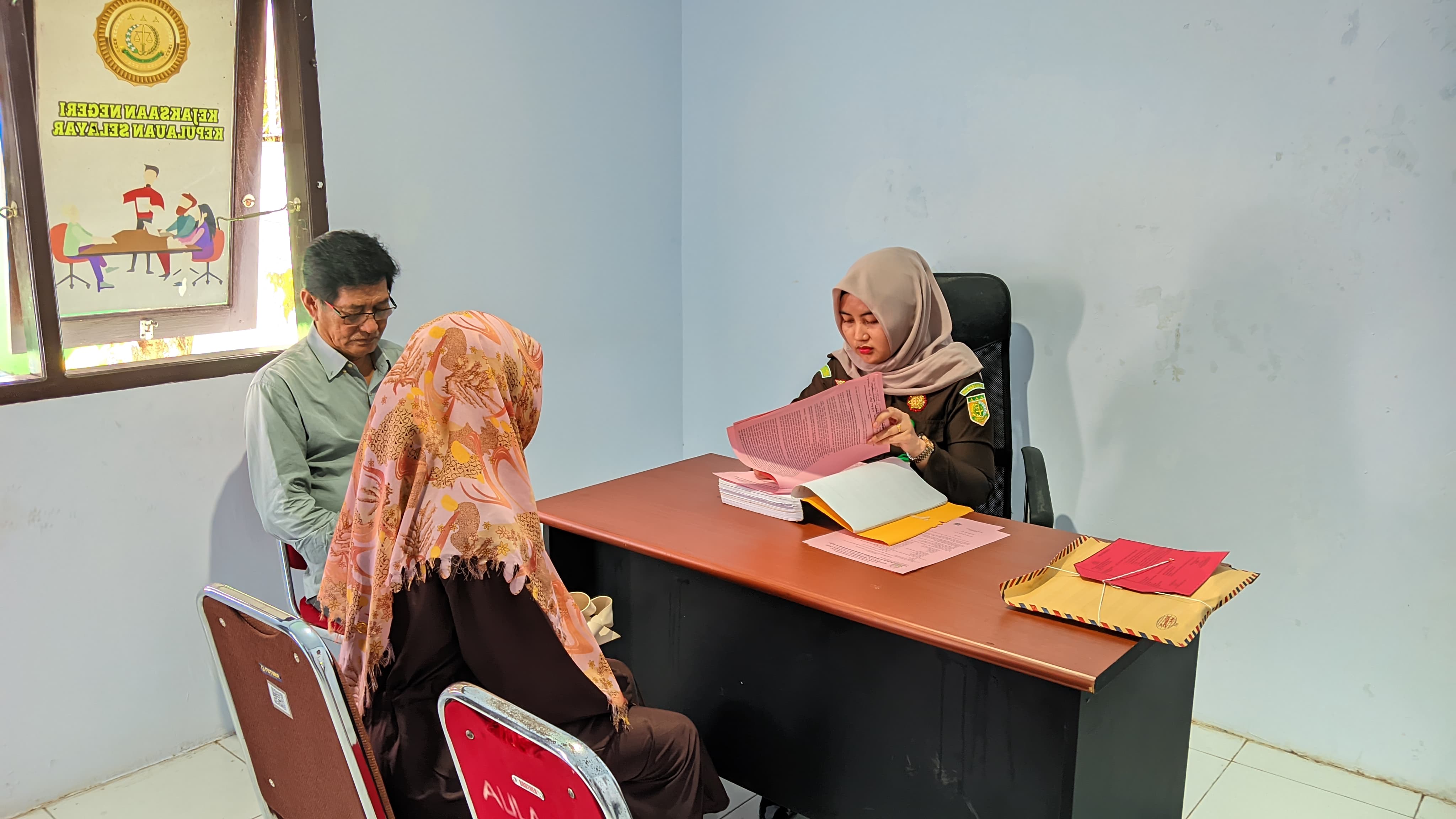 Tahap II Perkara Tindak Pidana Penipuan atau Penggelapan Kejaksaan Negeri Kepulauan Selayar