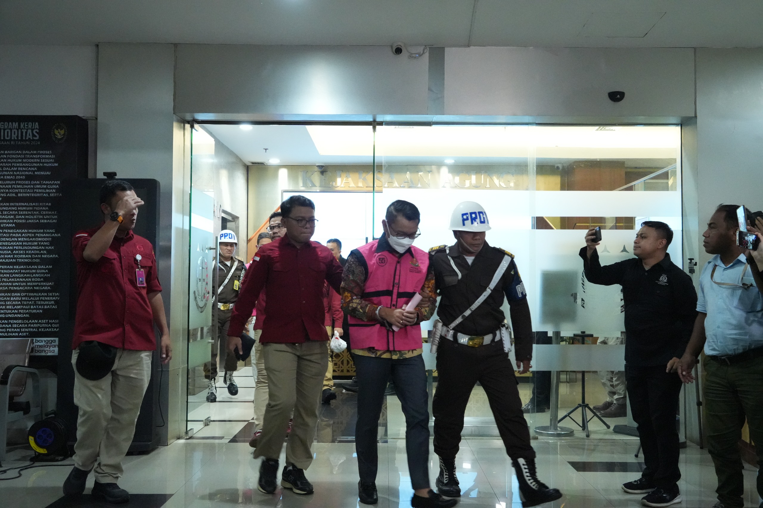 2 Tersangka Baru Ditahan Terkait Perkara Tata Kelola Minyak Mentah di PT Pertamina