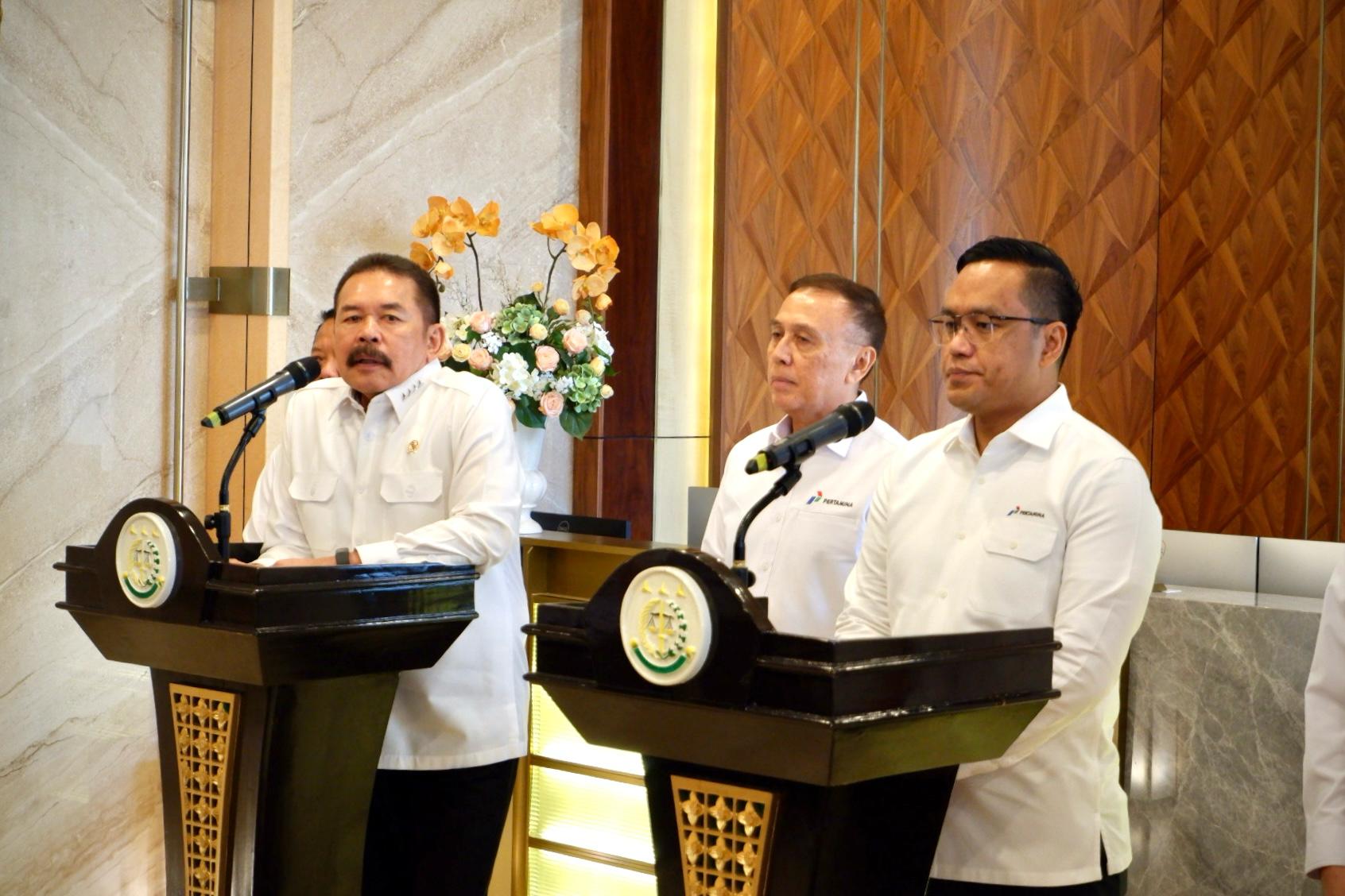 Kolaborasi Kejaksaan Agung dengan PT Pertamina Persero)  Dalam Rangka Bersih-Bersih BUMN