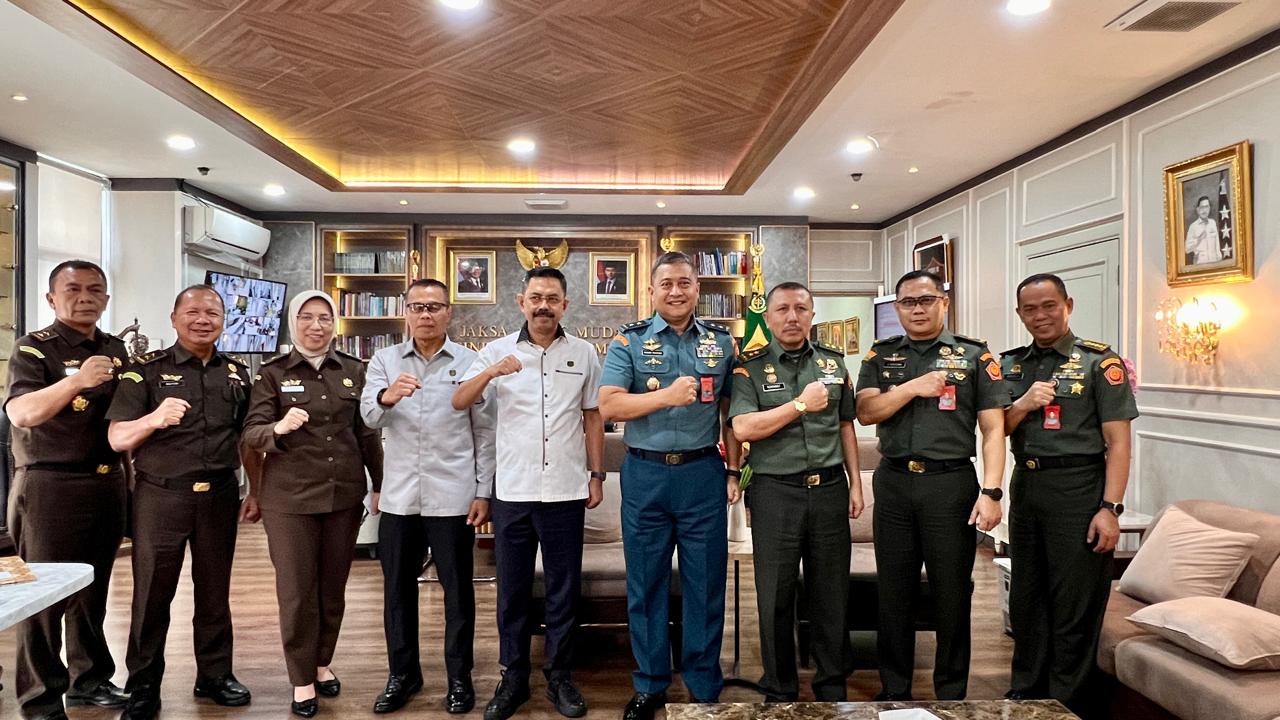 JAM-Pidum Apresiasi Kerja Sama Penyidik dan Jaksa dalam Penanganan Perkara Bersama Kababinkum TNI