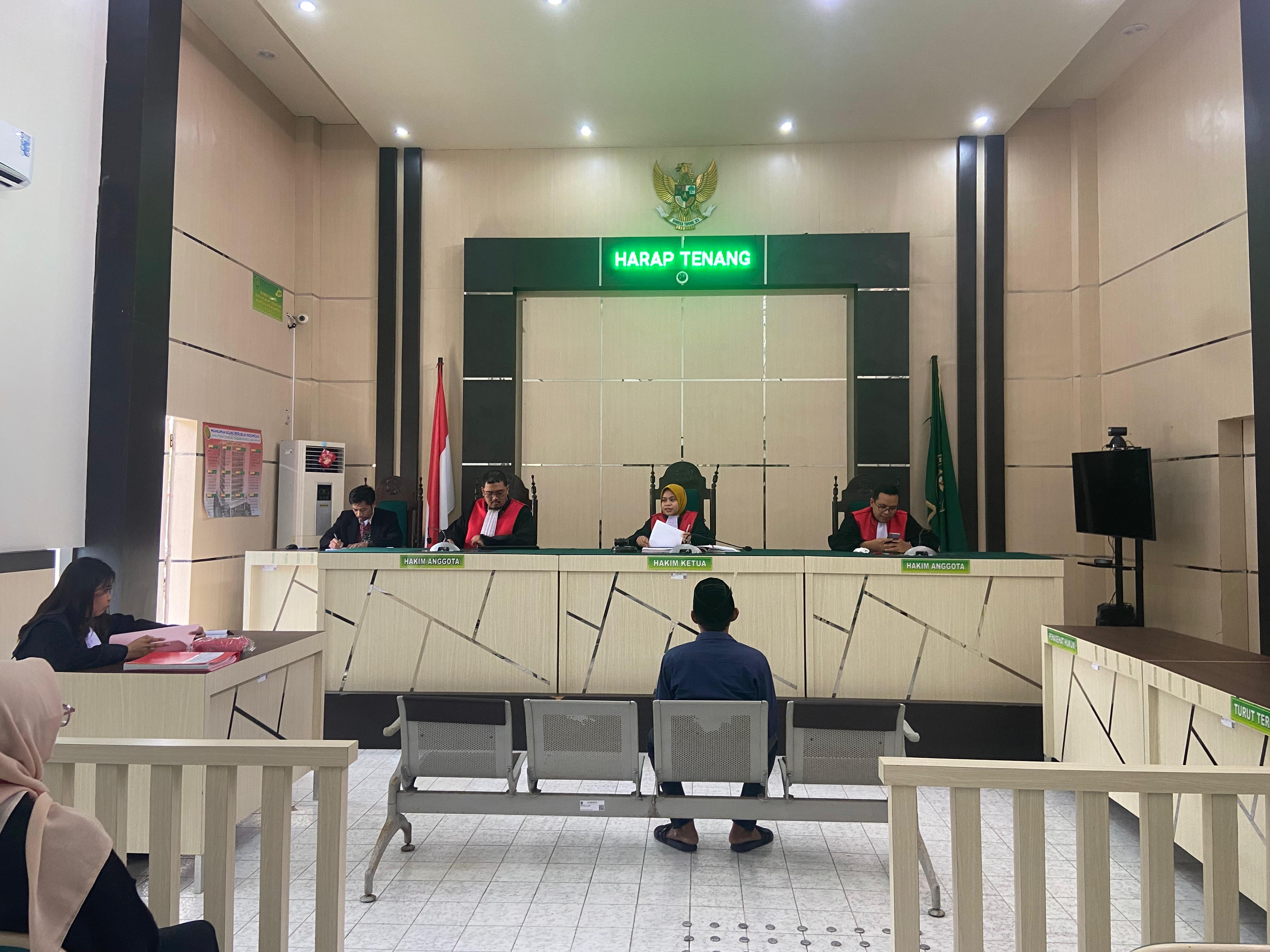 Sidang Tindak Pidana Umum dengan Agenda Sidang Pemeriksaan Saksi  Tindak Pidana Pencurian