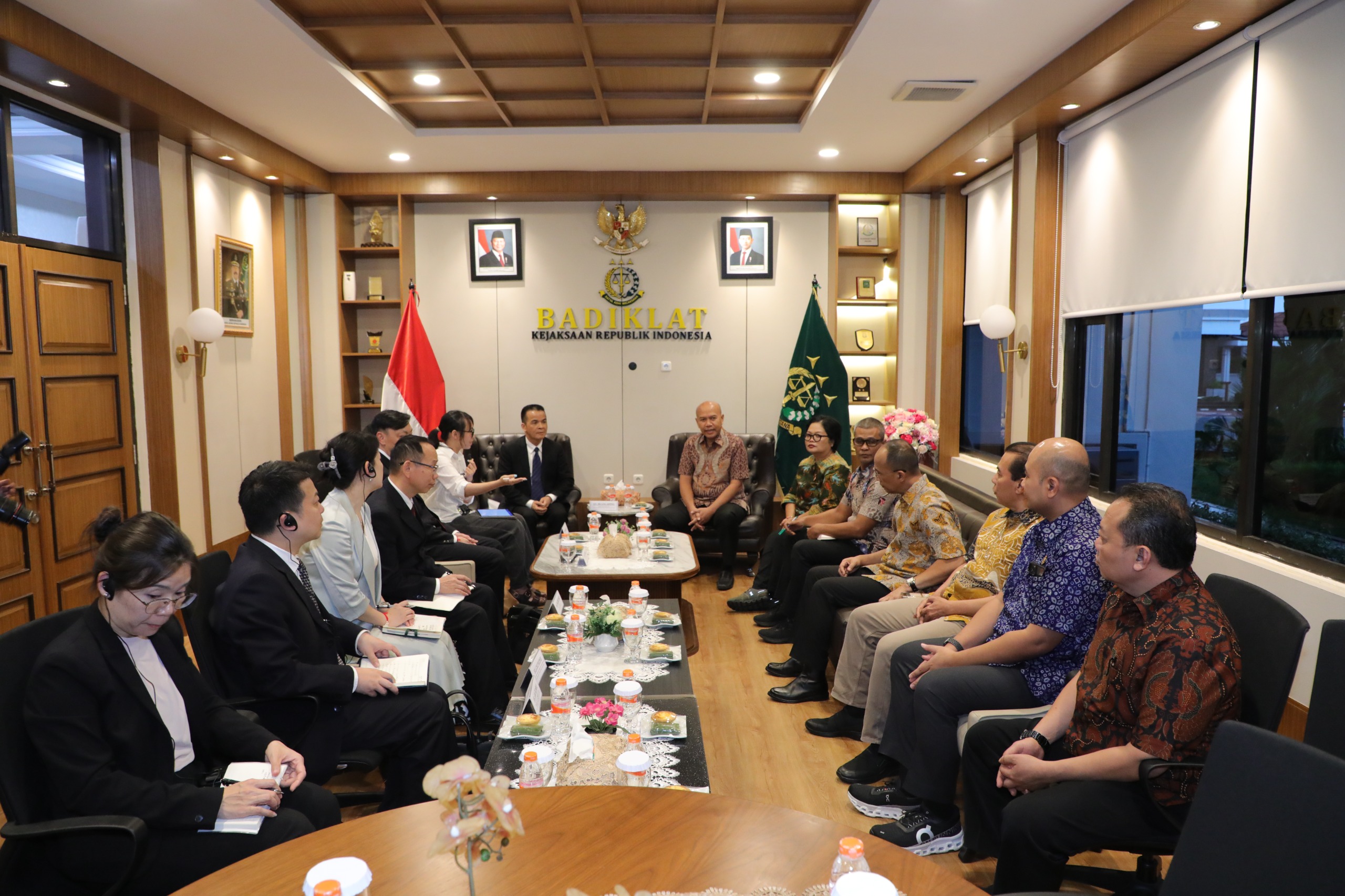 Kejaksaan RI Terima Kunjungan Delegasi  Kejaksaan Republik Rakyat Tiongkok Dalam Rangka Penguatan Kerja Sama  China-ASEAN Prosecutors