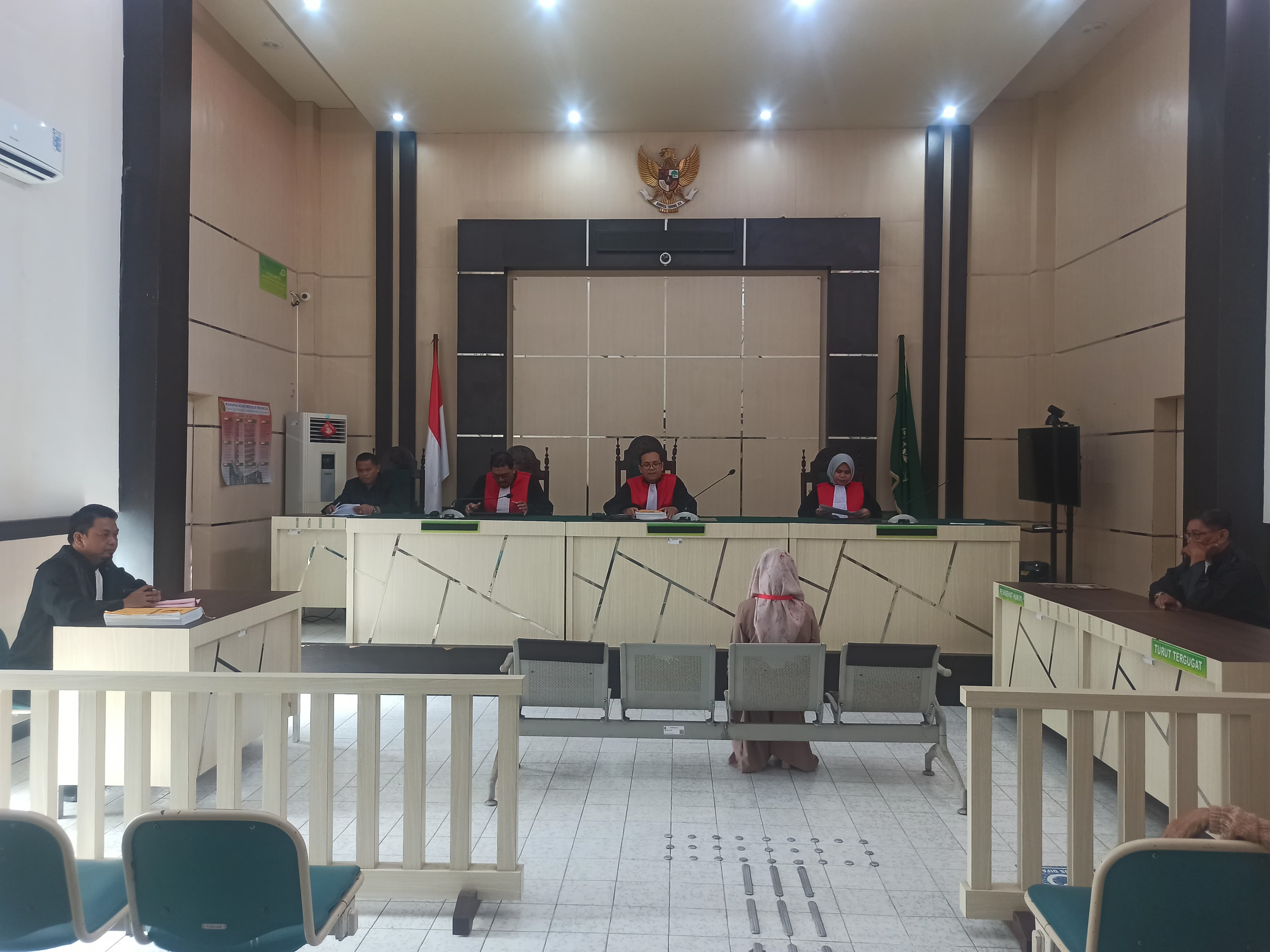 Sidang Tindak Pidana Umum dengan Agenda Sidang Pemeriksaan Saksi Meringankan Tindak Pidana Penipuan