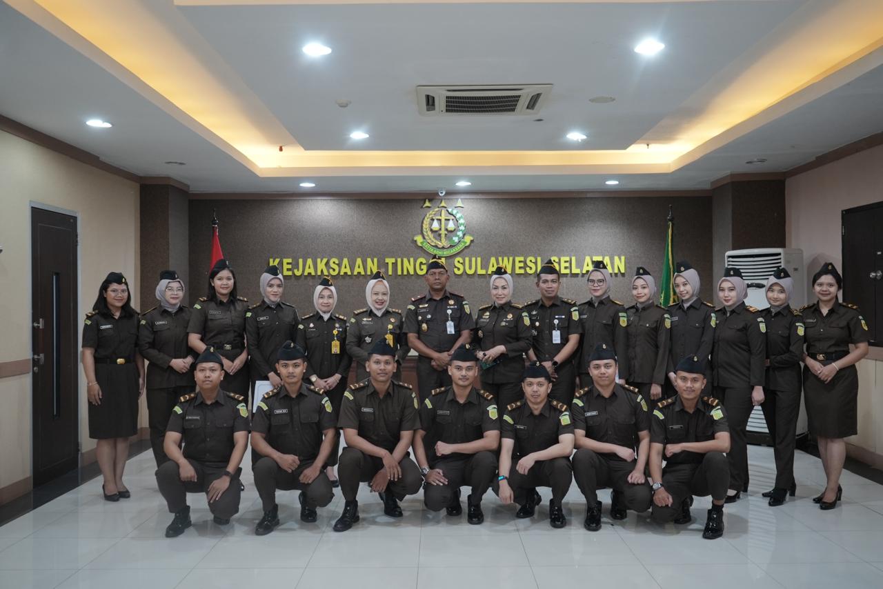 Wakajati Sulsel Teuku Rahman Lantik PNS Angkatan 2024, Ingatkan Jaga Kedisiplinan dan Integritas