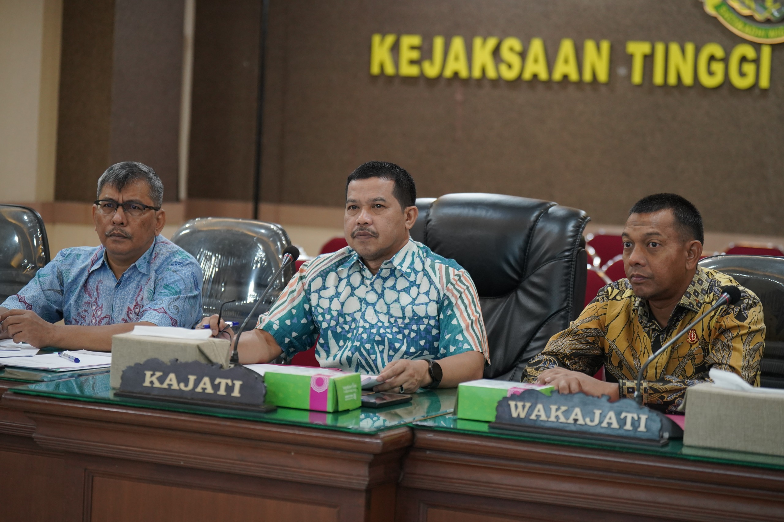 La Kona Mabuk Lalu Parangi Sepupu di Parepare, Kajati Sulsel Agus Salim Selesaikan Perkara Lewat Keadilan Restoratif