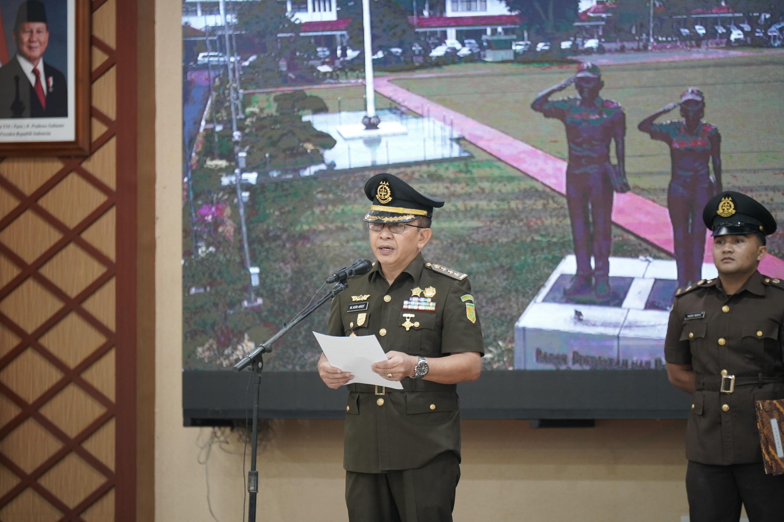 Peringatan Hari Lahir Pancasila Tahun 2025, Aspidmil Kejati Sulsel: Jadikan Pancasila Sebagai Sumber Inspirasi Dalam Berkarya