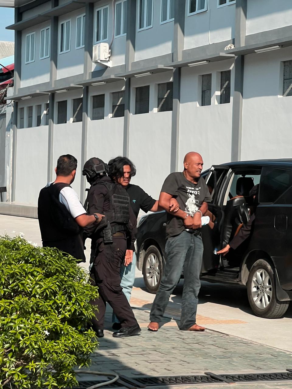 Tim SIRI Kejaksaan Agung Berhasil Amankan DPO Edy Godol  Perkara Kepemilikan Senjata Api Ilegal