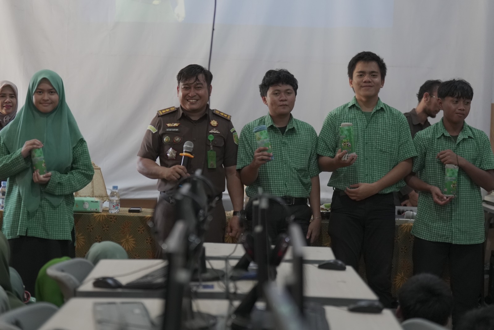 Kejati Sulsel Gelar Jaksa Masuk Sekolah di SMA Plus Budi Utomo Makassar, Tekankan Bahaya Penyalahgunaan Narkotika