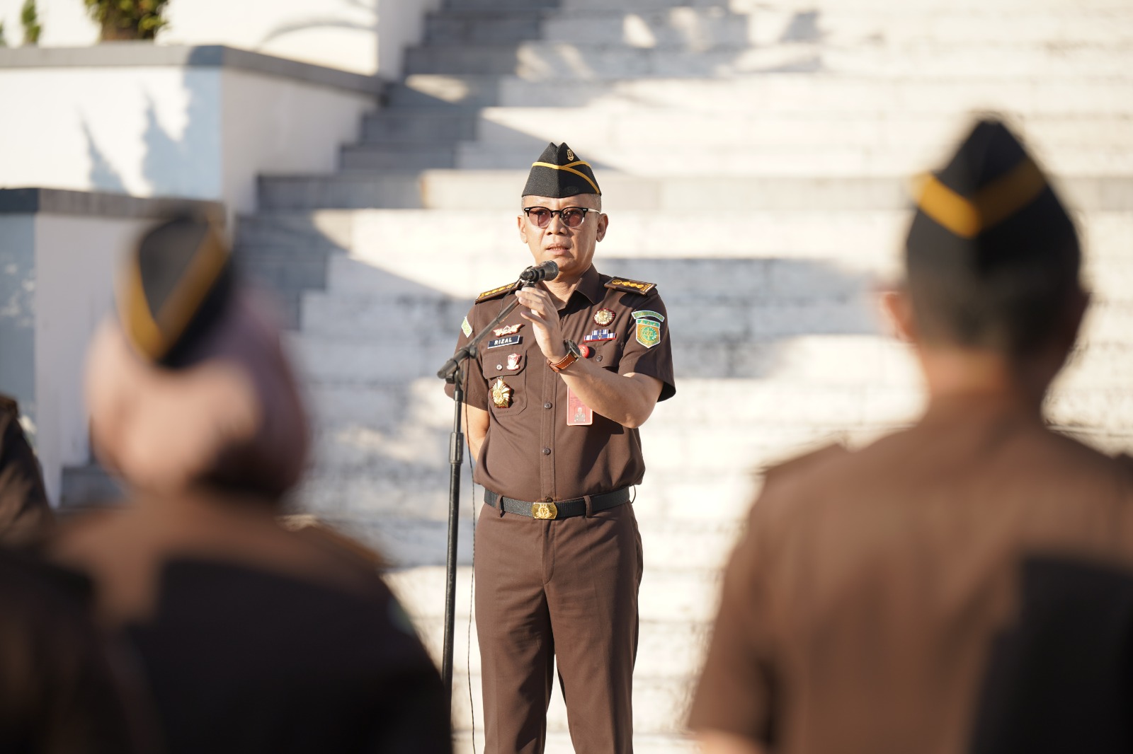 Apel Pagi Senin 16 Juni 2025, Aspidum Kejati Sulsel Sambutan CPNS Tahun 2025