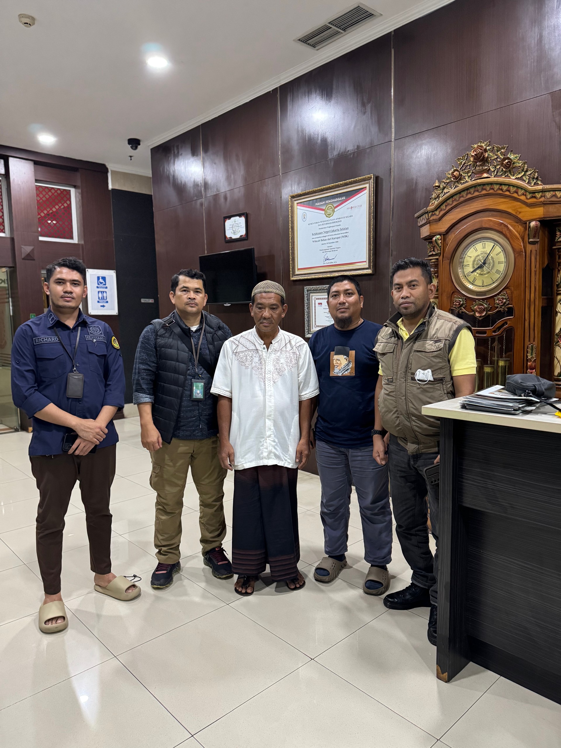 Tim SIRI Kejaksaan Agung Berhasil Amankan DPO Perkara Korupsi Syahrizal SE