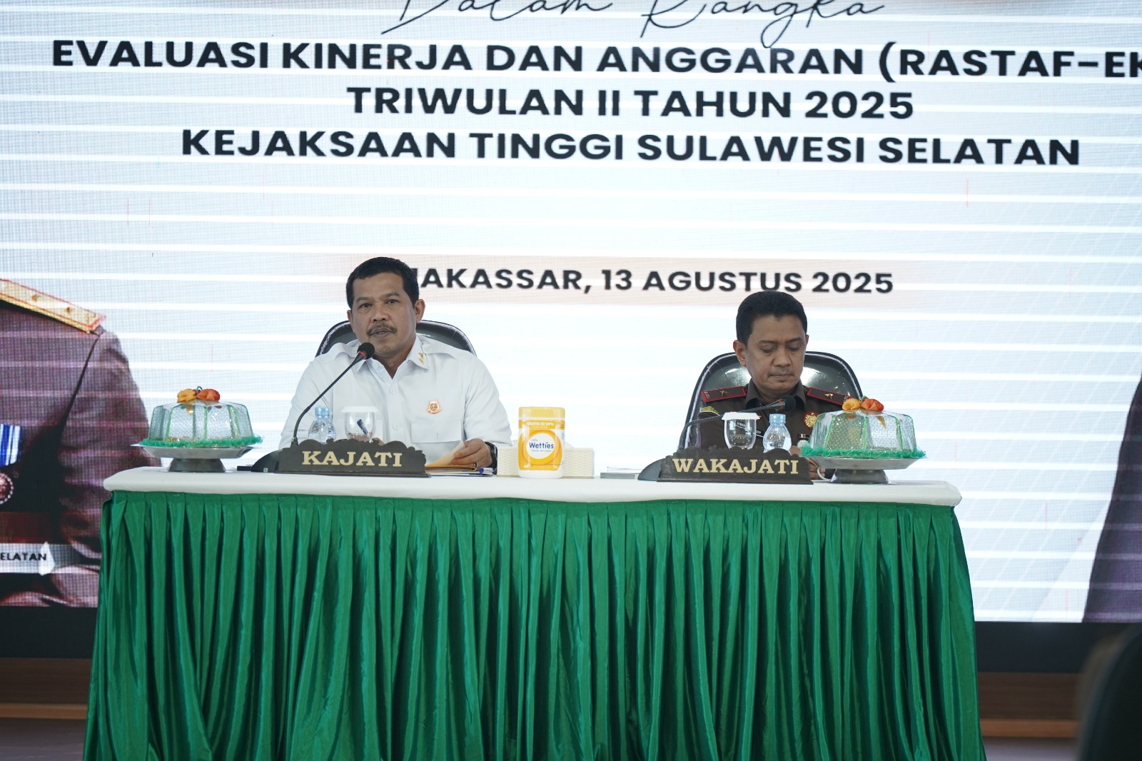 Kejati Sulsel Gelar Rapat Evaluasi Kinerja dan Anggaran Triwulan II Tahun 2025