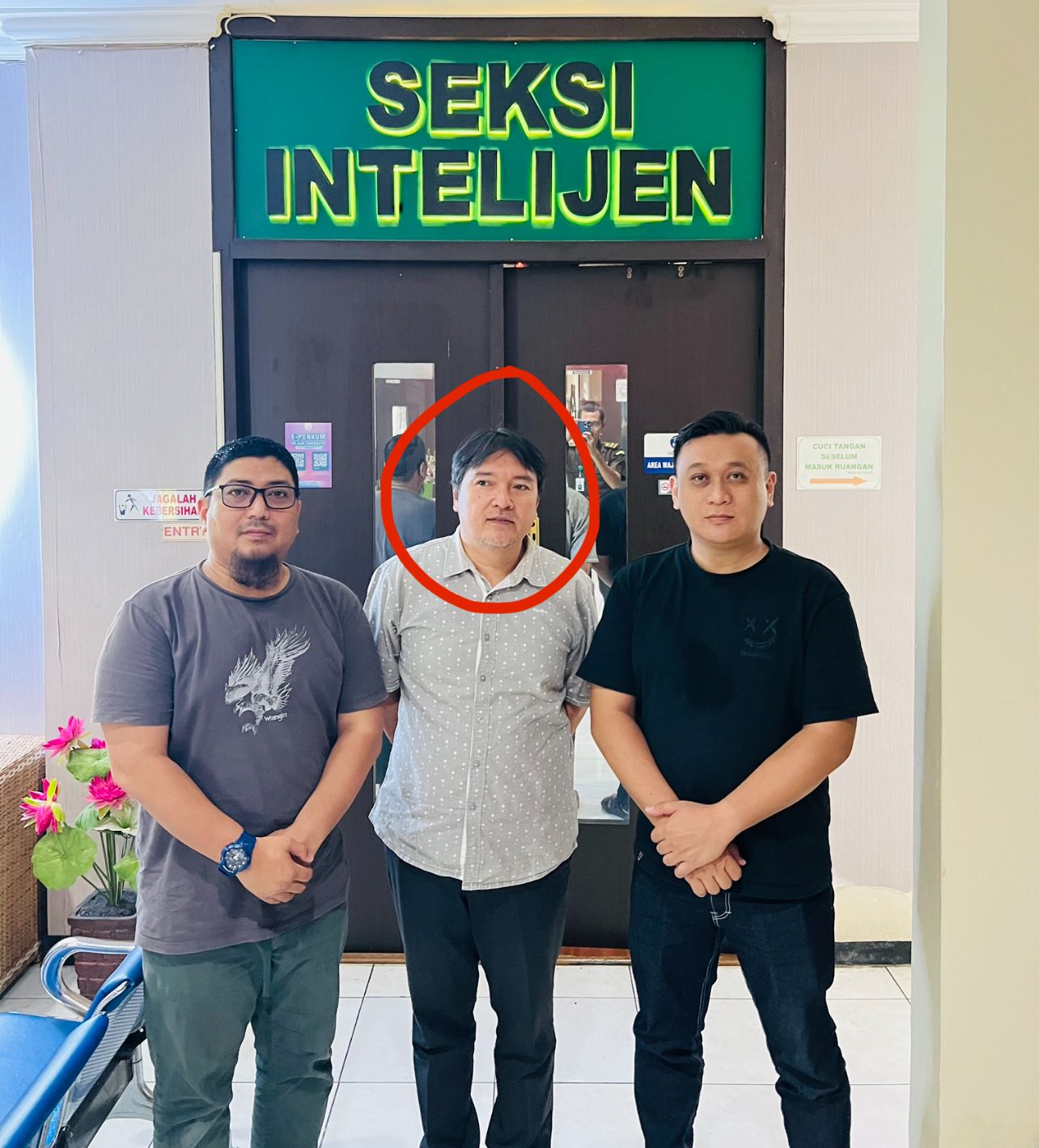 Tim SIRI Kejaksaan Agung Berhasil Amankan DPO Ahmad Rony Yustianto Perkara Penipuan