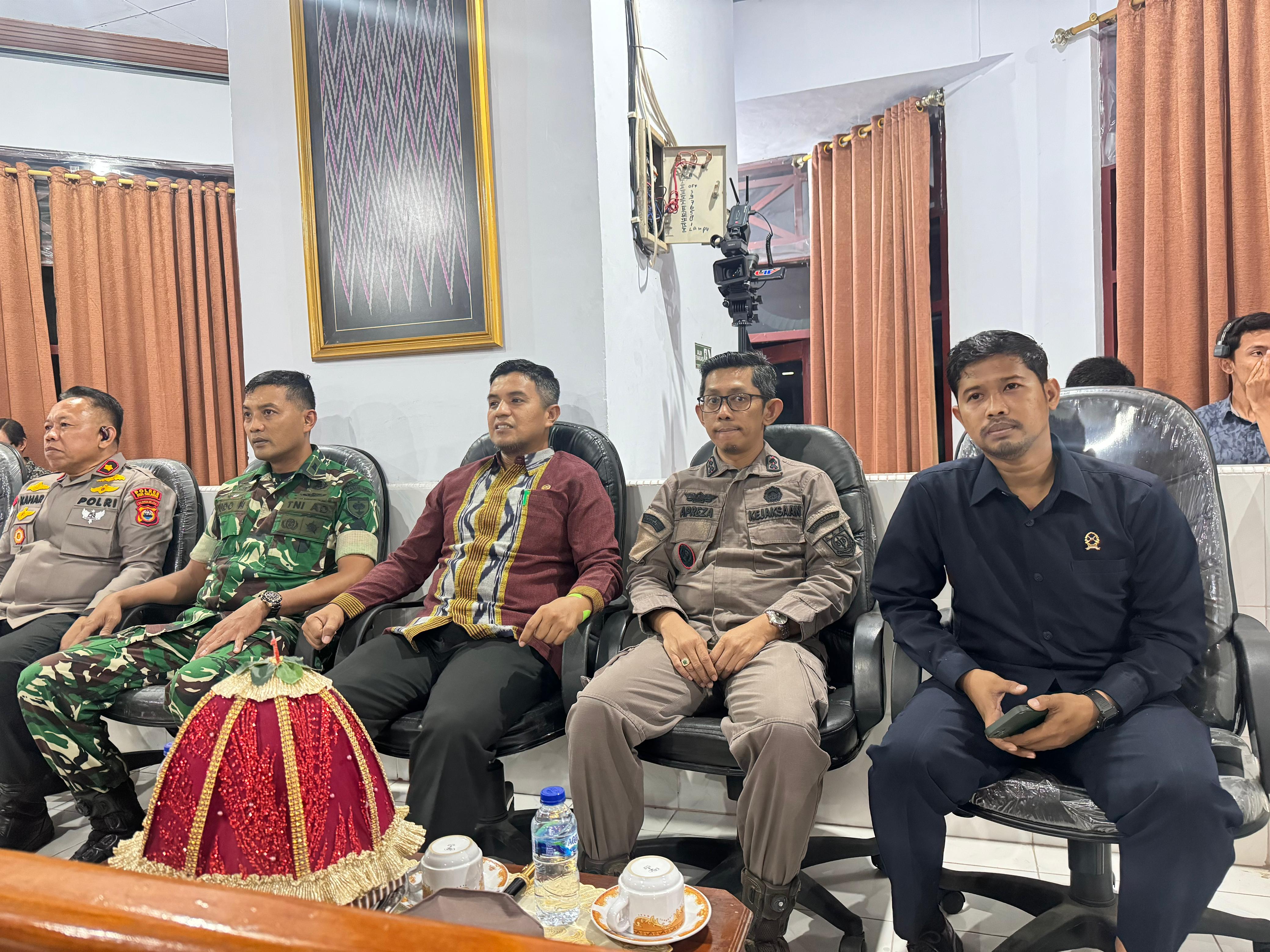 Rapat Paripurna Pidato Nota Keuangan dan Penyerahan Rancangan Perda Kabupaten Kep. Selayar ttg Perubahan APBD T.A 2025.