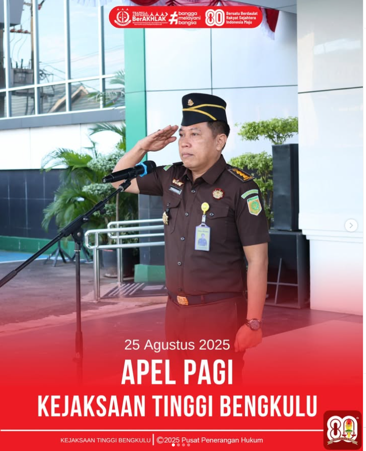 Kejaksaan Tinggi Bengkulu menyelenggarakan Apel Senin Pagi yang berlangsung di Lapangan Kejati Bengkulu. Bertindak sebagai penerima apel, asisten pembinaan, I Wayan Sumertayasa, S.H., M.H., menyampaikan sejumlah arahan penting kepada seluruh pegawai