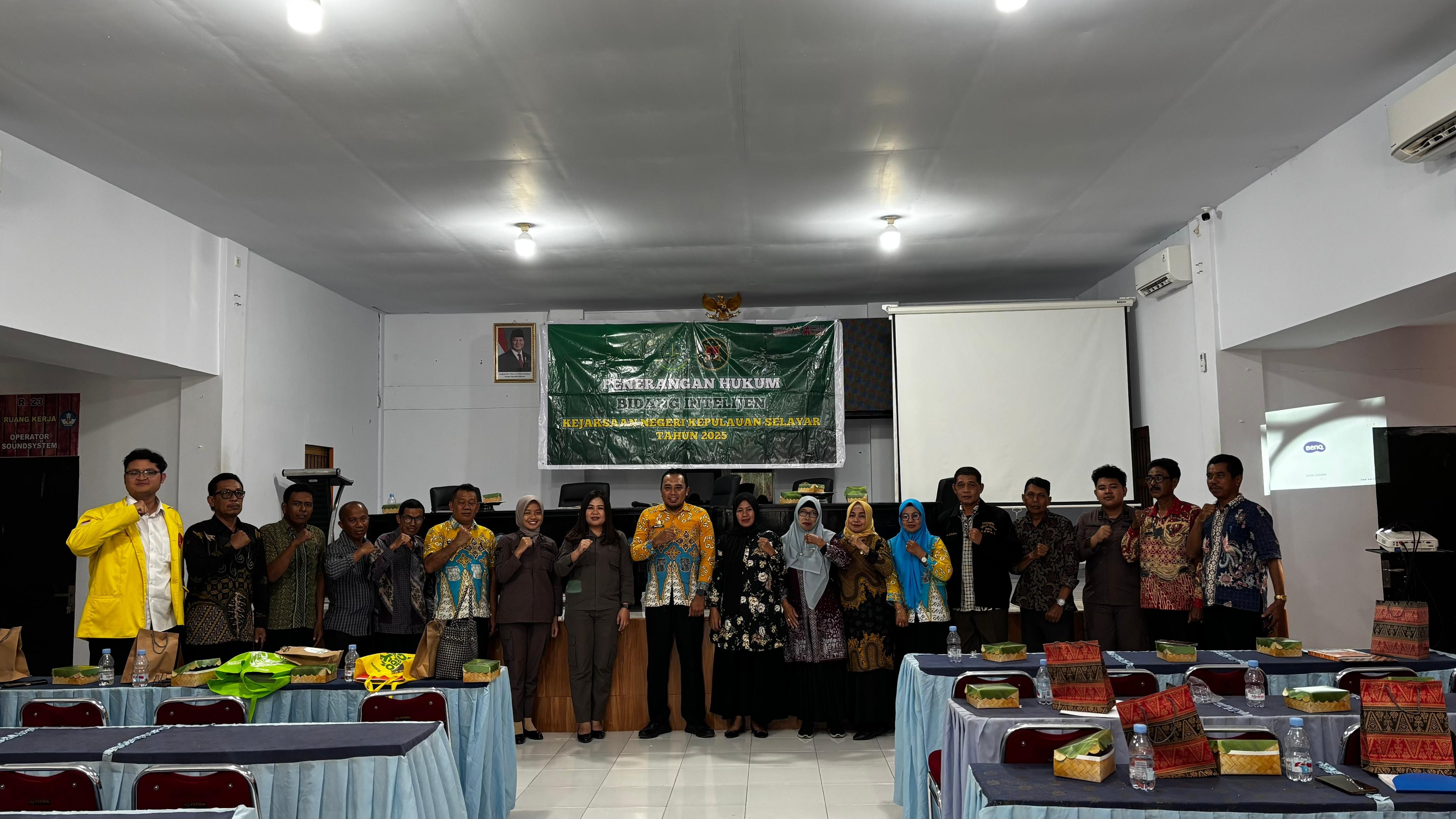 Penerangan Hukum Bidang Intelijen di Kantor Dinas Pendidikan, Pemuda dan Olahraga  Kabupaten Kepulauan Selayar