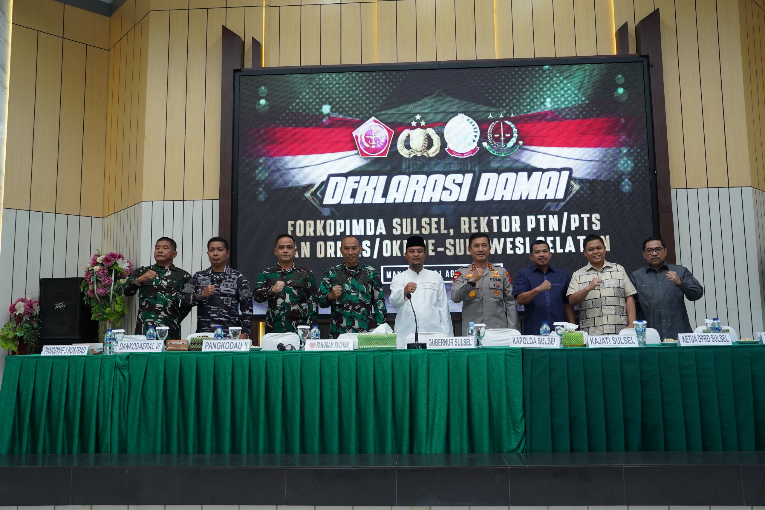 Kajati Sulsel Agus Salim Bersama Forkopimda dan Tokoh Masyarakat Deklarasi Damai untuk Sulawesi Selatan