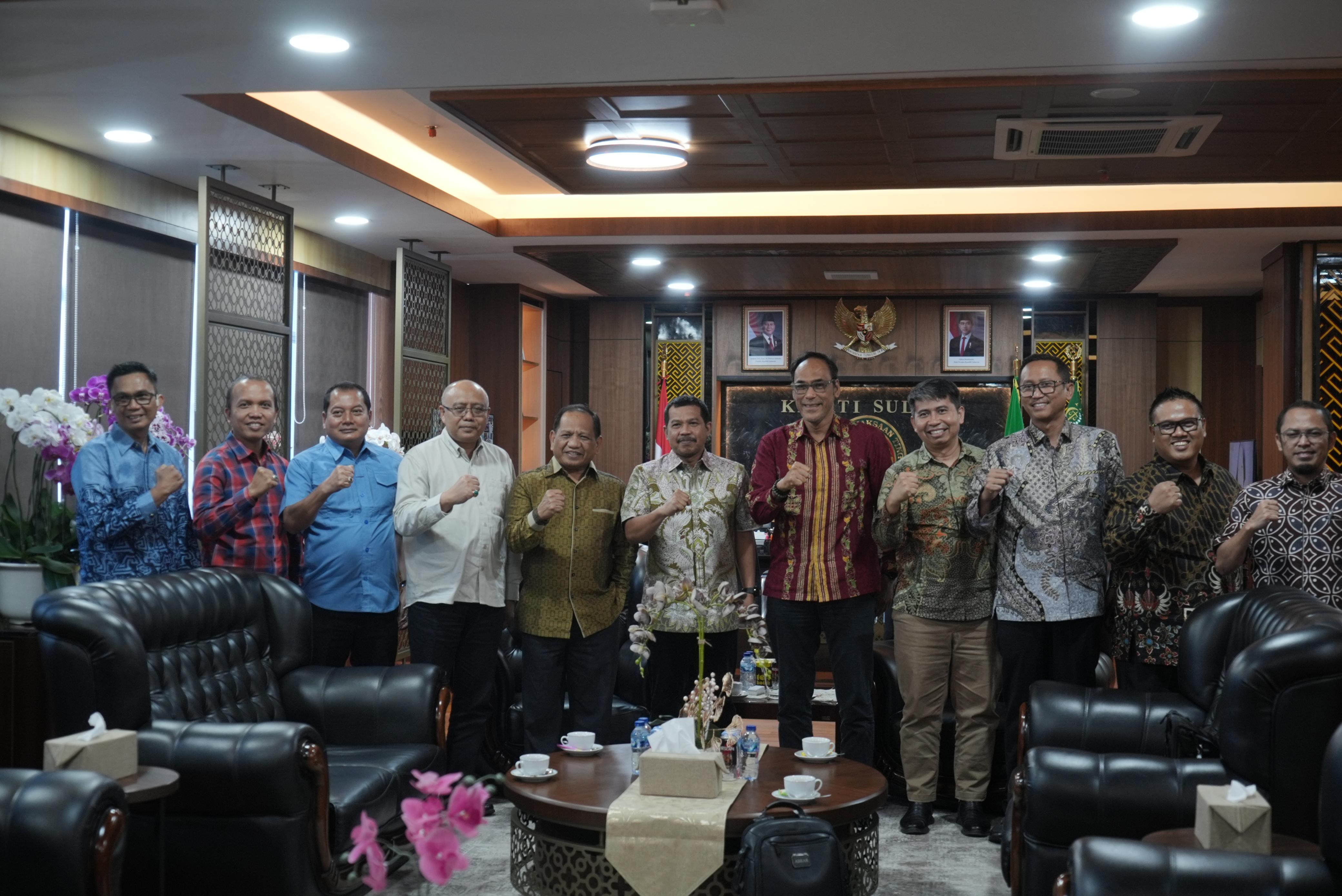 Dukung Investasi Strategis, Kejati Sulsel Beri Pendampingan Hukum Kepada PT Antam Terkait Pengelolaan Blok Pongkeru di Luwu Timur