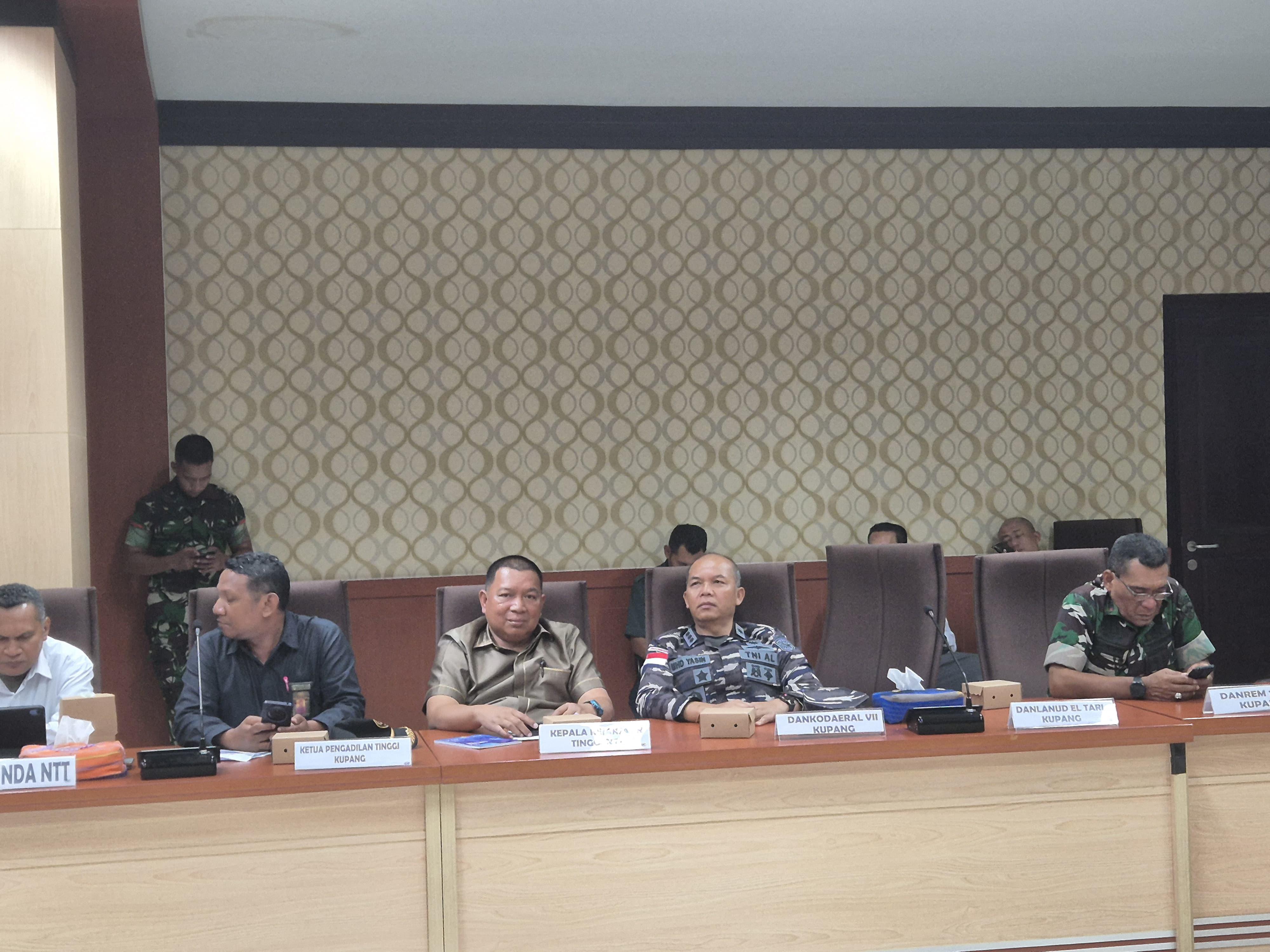 Kejati NTT Hadiri Dialog Terkait Tunjangan DPRD NTT Aspirasi Publik Minta Pergub Dievaluasi
