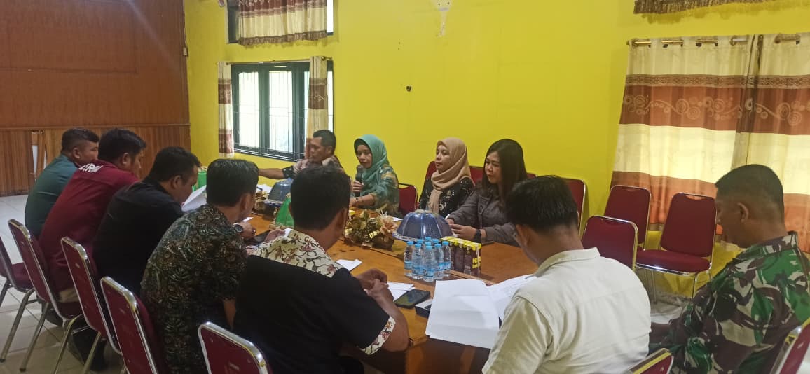 Plt Kasi Intel Kejari Kepulauan Selayar Hadiri Pertemuan Dalam Rangka Mengantisipasi Berbagai Ancaman Tantangan Hambatan Dan Gangguan Dalam Masyarakat Guna Mewujudkan Keamanan Dan Ketertiban Dalam Masyarakat Yang Kondusif