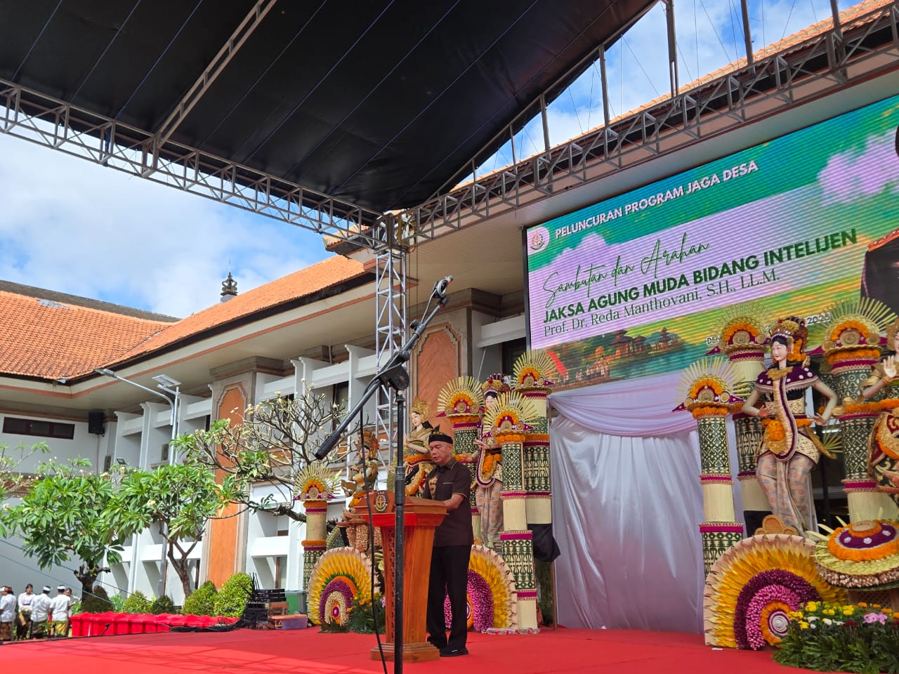 JAM-Intel Tandatangani Komitmen  Sinergi Kejaksaan dan Pemda Bali  Perkuat Pemberdayaan Masyarakat Desa