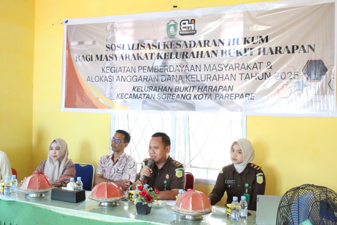 Kejaksaan Negeri Parepare Gelar Penyuluhan Hukum di Kelurahan Bukit Harapan Tekankan Pencegahan Korupsi dan Pungli