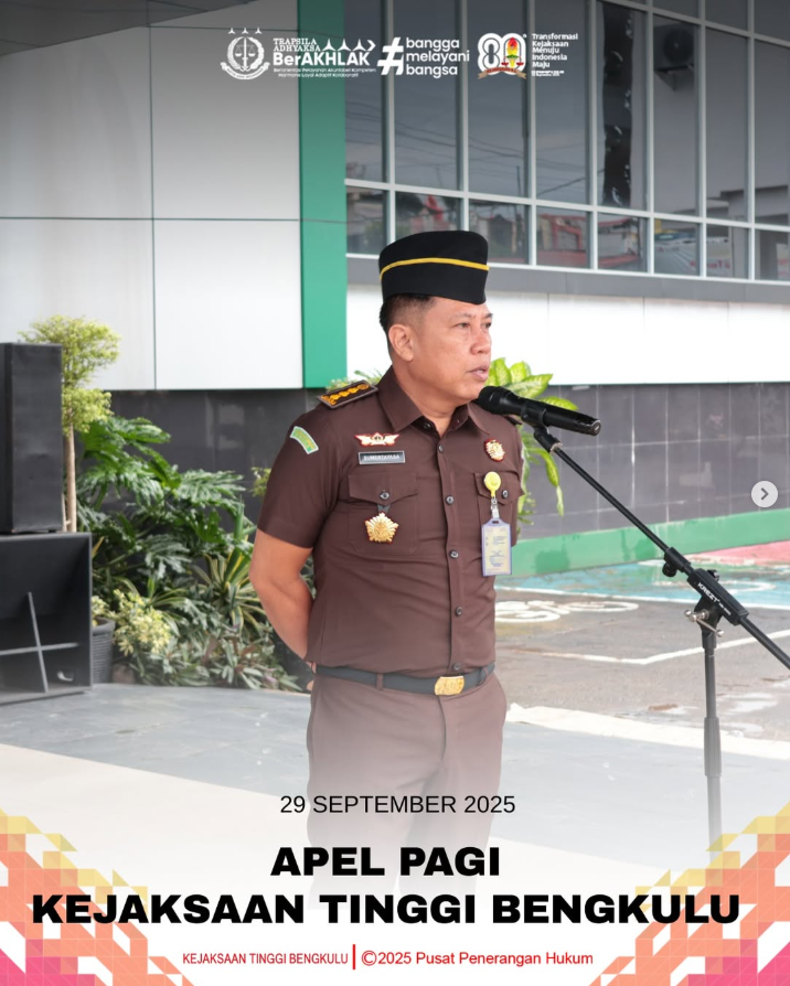 Kejaksaan Tinggi Kejati) Bengkulu melaksanakan Apel Pagi rutin yang berlangsung di Halaman Kantor Kejati Bengkulu Pada kesempatan tersebut Asisten Bidang Pembinaan Kejati Bengkulu I Wayan Sumertayasa SH MH bertindak sebagai penerima apel