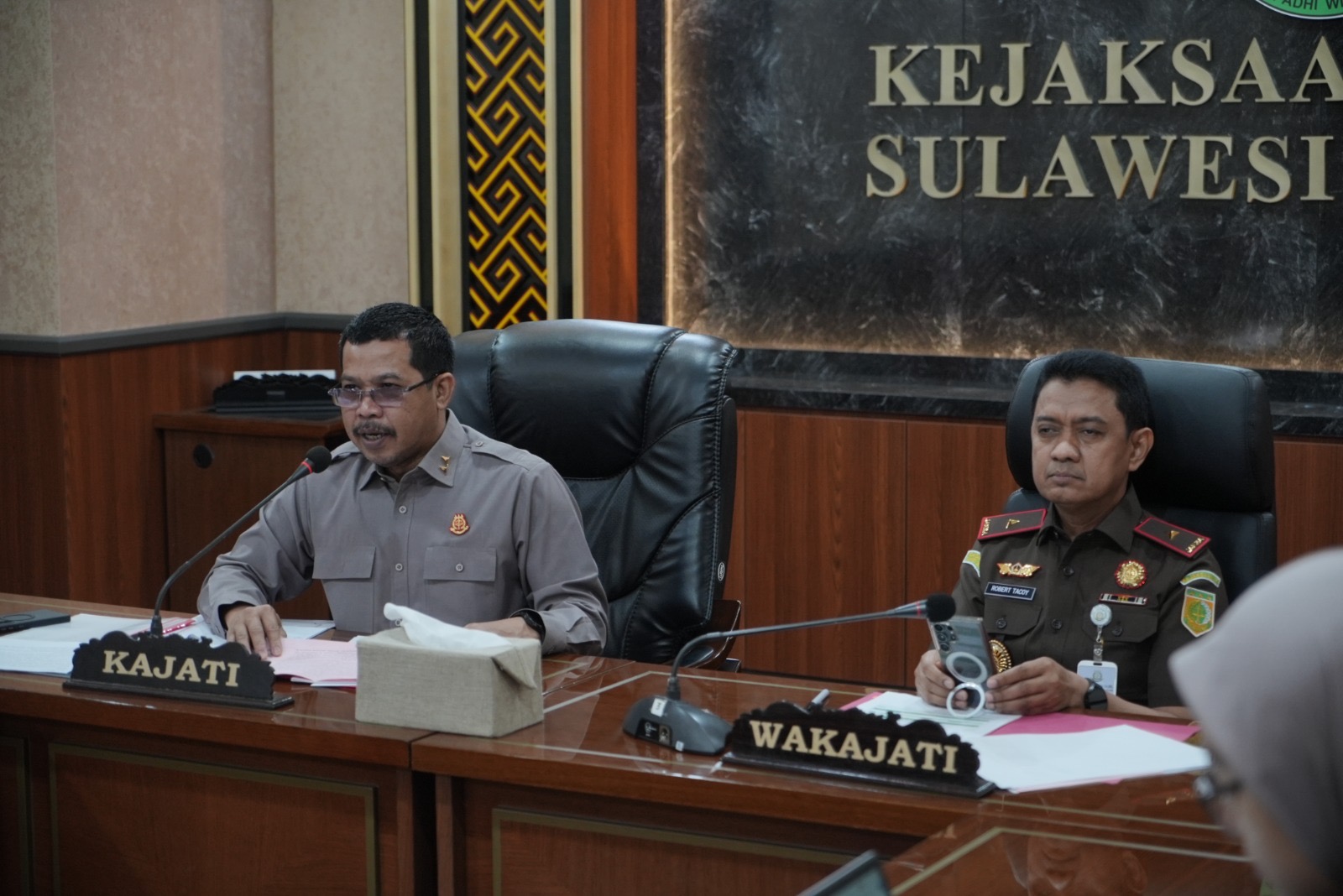 Kejati Sulsel Setujui RJ Kasus Penganiayaan Paman-Keponakan Pelaku Wajib Bersihkan Masjid 1 Bulan