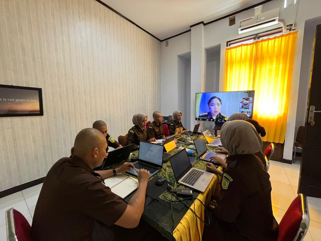 Hari Kedua Pelaksanaan Latsar CPNS Golongan III Kejaksaan Negeri Kepulauan Selayar