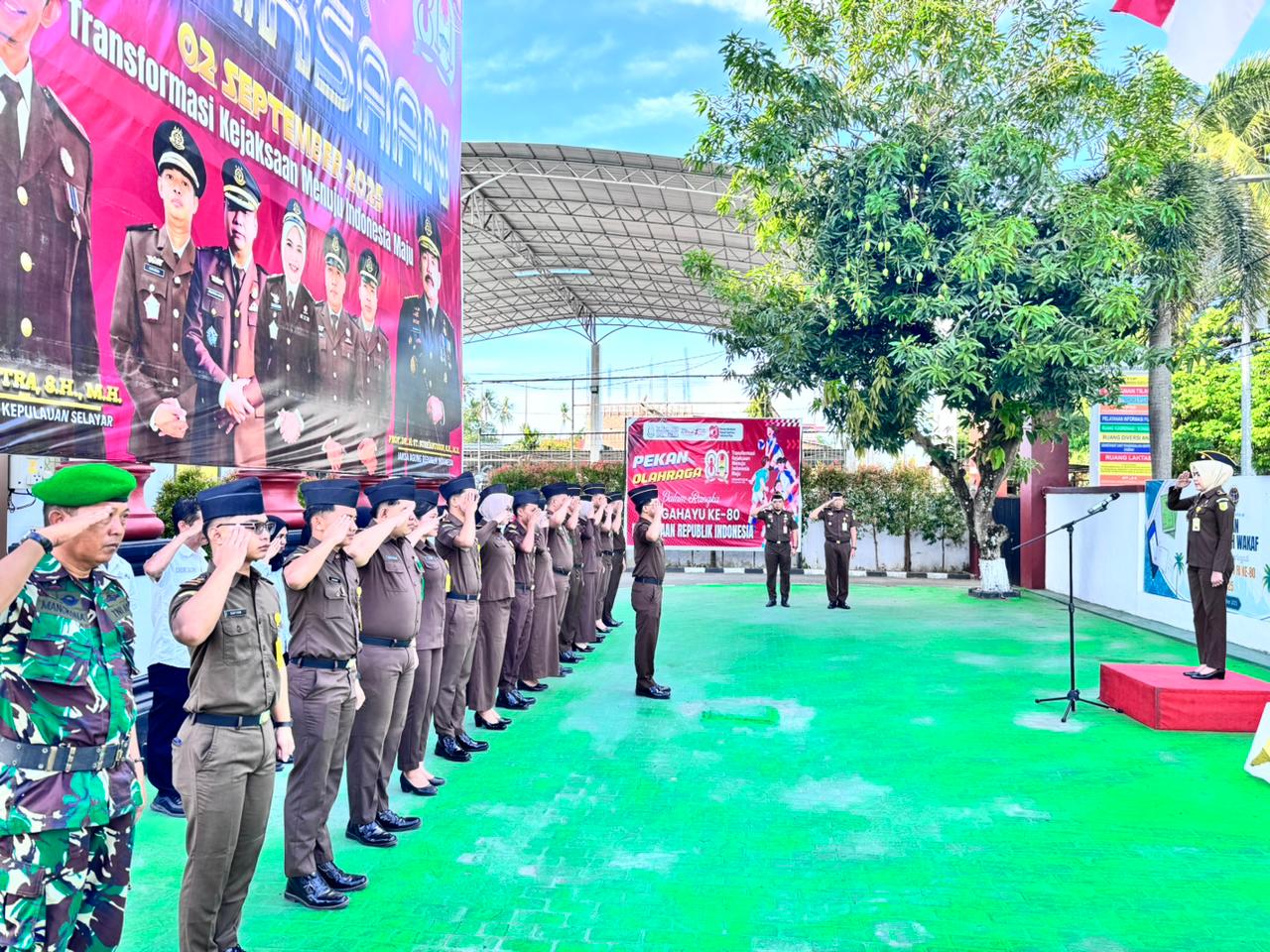 Kasubagbin Kejari Kepulauan Selayar Pimpin Apel Pagi  Kejaksaan Negeri Kepulauan Selayar Ingatkan Kedisiplinan dan Profesionalitas