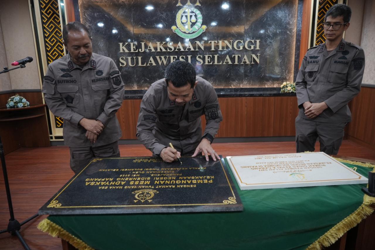 Dukung Kinerja Pegawai Kajati Sulsel Agus Salim Resmikan Mess Kejari Sidrap dan Rumah Jabatan Kacabjari Kajang