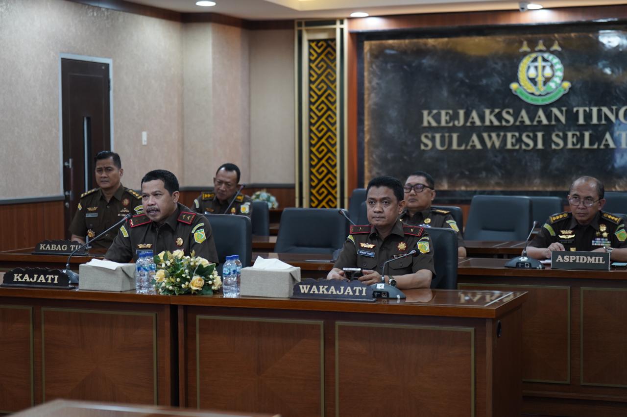 Pesan Pamit Kajati Sulsel Agus Salim Satker Diminta Tingkatkan Kinerja dan Lanjutkan Satgas Percepatan Investasi