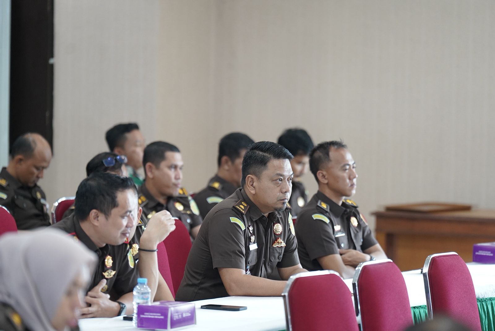 Kajari Kepulauan Selayar Yang Diwakili Kasi Pidum Kejari Kepulauan Selayar Hadiri Pengarahan Jampidmil dan Monev
