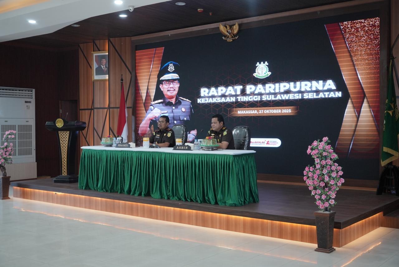 Rapat Paripurna Perdana Kajati Didik Farkhan Alisyahdi Tekankan Pejabat Struktural Harus Jadi Role Model Dorong Inovasi Dan Kesejahteraan Pegawai