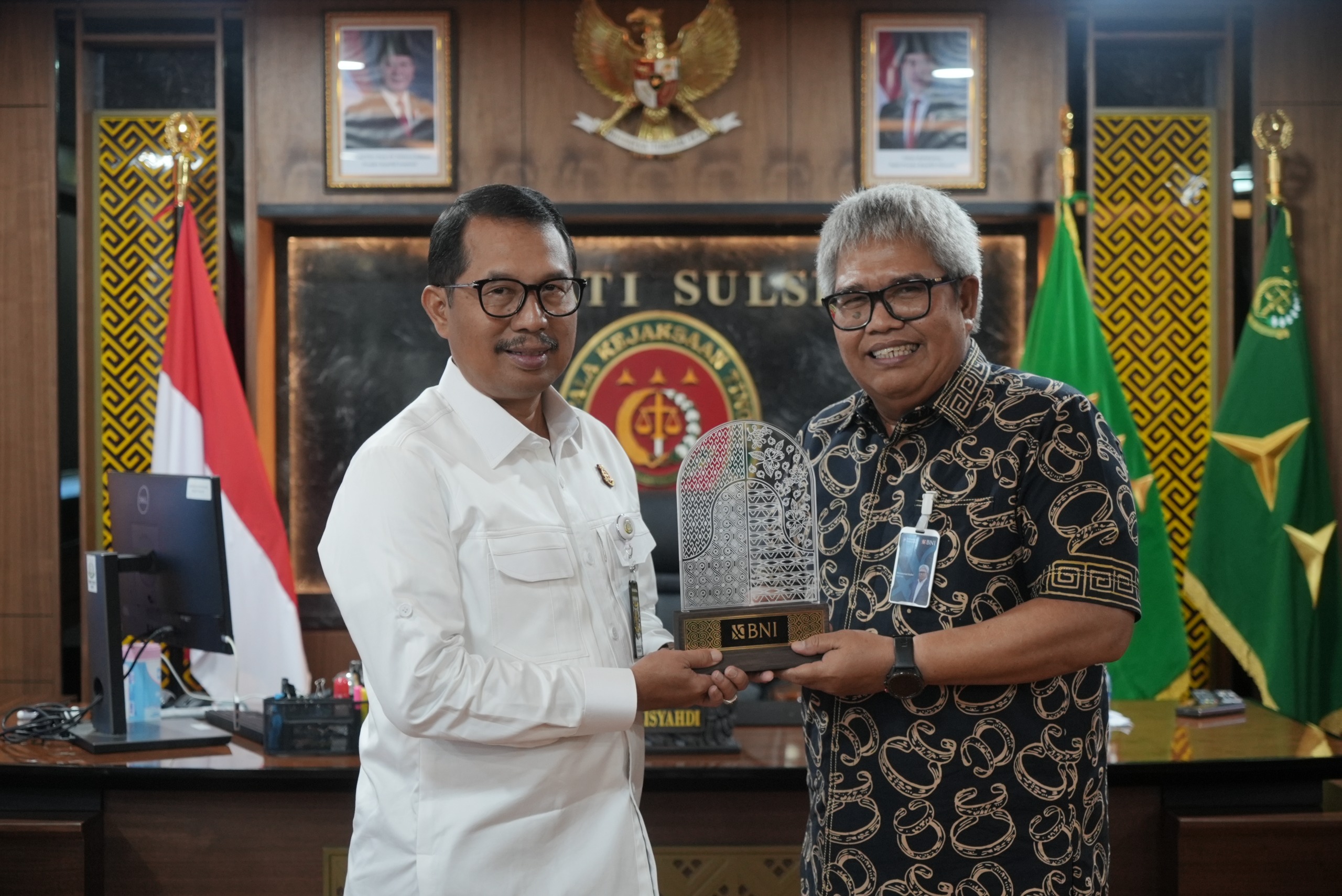 Kajati Sulsel Didik Farkhan Terima Kunjungan Silaturahmi BNI Wilayah 07 Perkuat Sinergi Penegakan Hukum dan Perlindungan Aset Negara