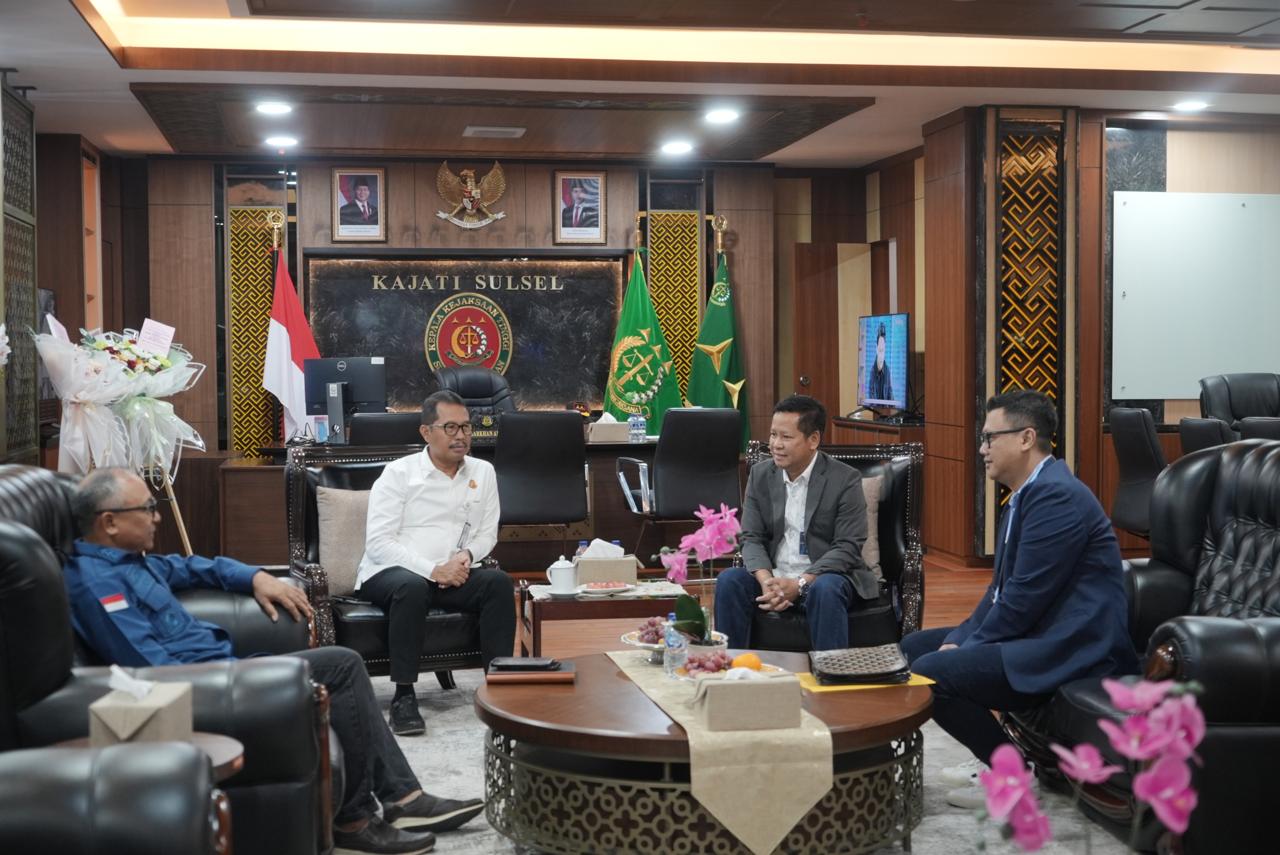 Perkuat Sinergi BUMN dan Kejaksaan Kajati Sulsel Terima Kunjungan Silaturahmi Regional CEO BRI RO Makassar