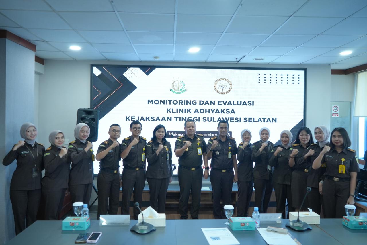 Asisten Pembinaan Kejati Sulsel Dampingi Monev Klinik Pratama Adhyaksa oleh Pusat Kesehatan Yustisial