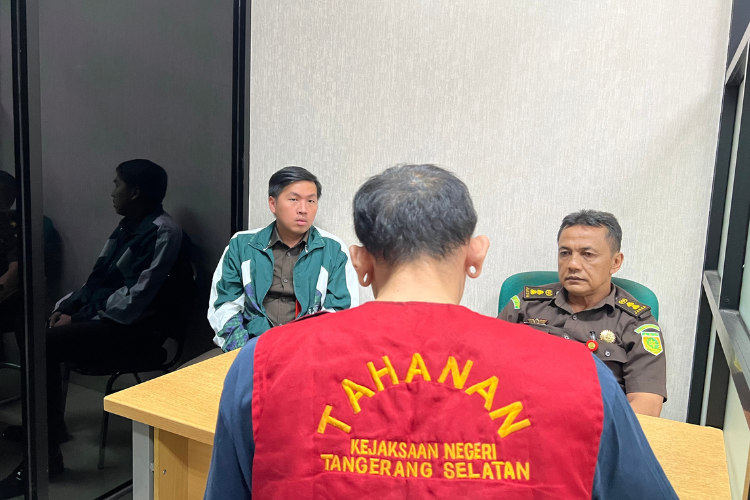 Tahap II Penyerahan Tersangka dan Barang Bukti Tindak Pidana Pembunuhan