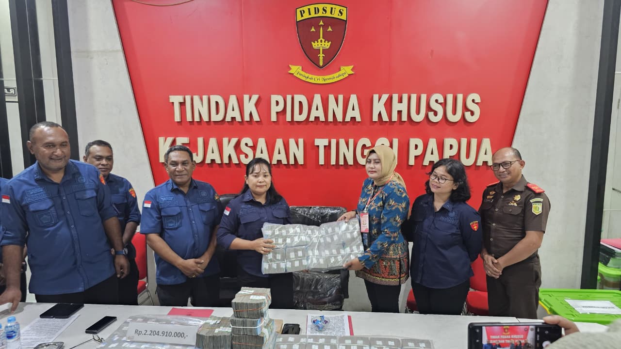 KEJATI PAPUA SELIDIKI DUGAAN KORUPSI PENJUALAN BERAS CBP DI BULOG WAMENA