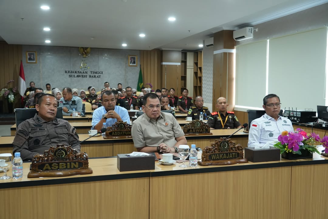 Arahan penggunaan media sosial bagi pegawai Kejaksaan dari JAM Intel secara Virtual