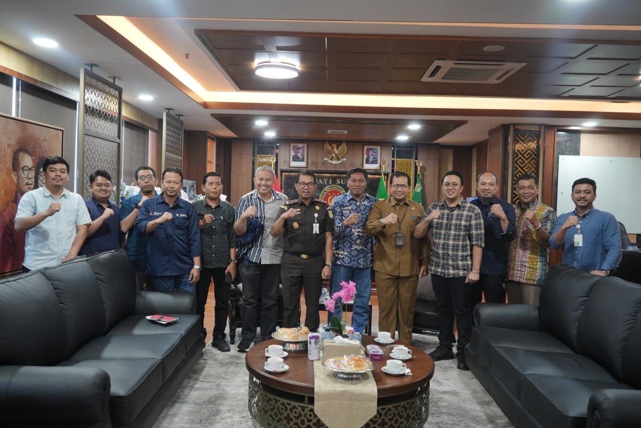 Kajati Sulsel Didik Farkhan Terima Kunjungan Silaturahmi PT SCI Perseroda Sulsel) Bahas Aset dan Pengelolaan Tambang